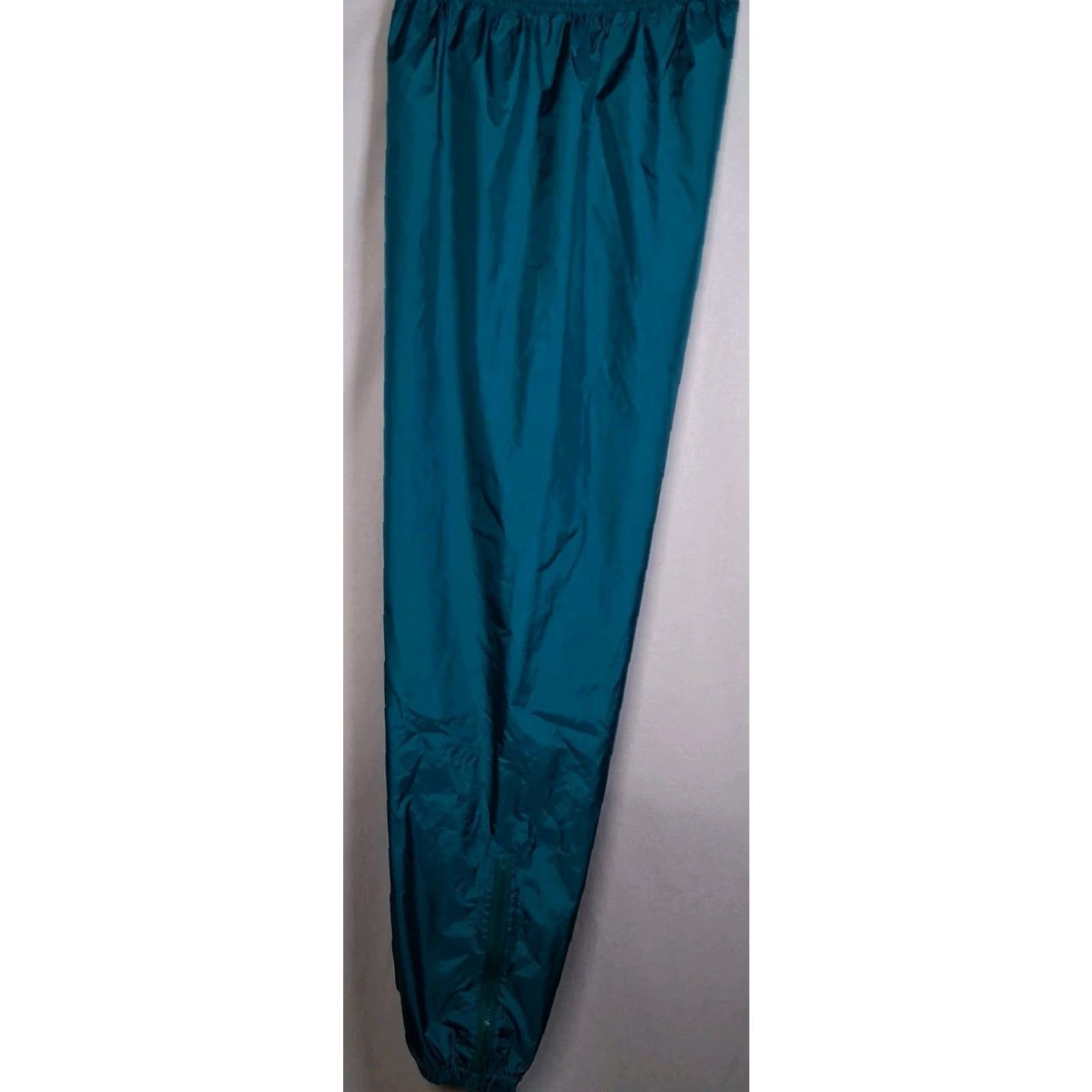 Vintage VINTAGE L.L. Bean Rain Pants Men M Tall Teal Nylon Softshell Lined 32" Inseam Jogger with Zip Cuff Weather Gear Gore Tex Rain Pants Mens 1990s Size US 31 - 4 Thumbnail