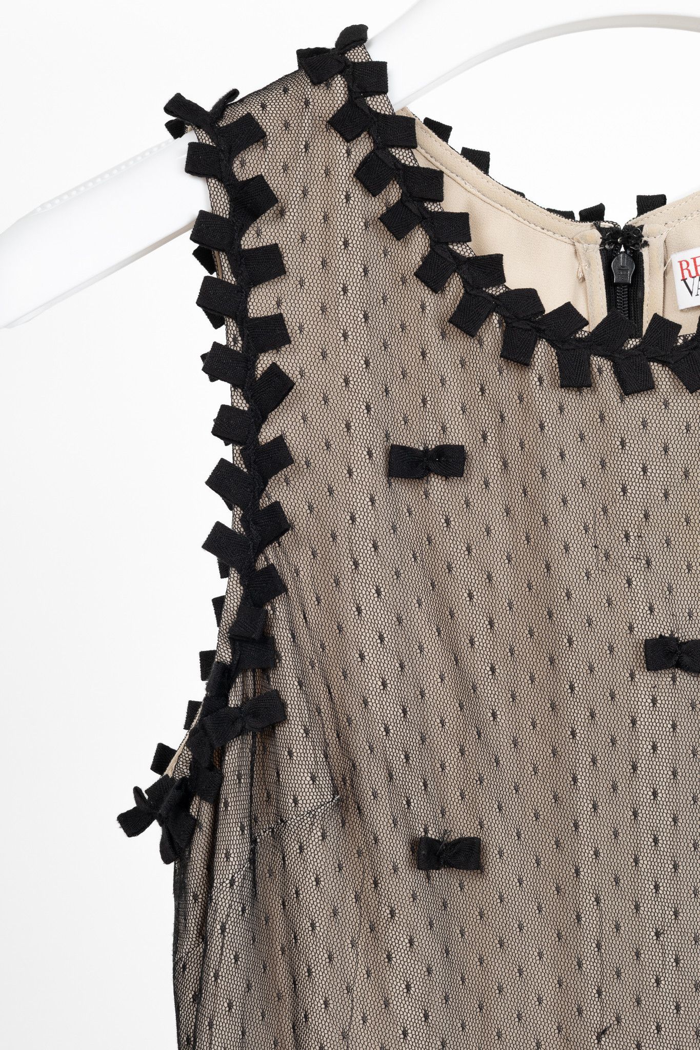 RED Valentino Red Valentino Black Swiss-Dot Tulle Bow-Embellished Dress Size M / US 6-8 / IT 42-44 - 5 Thumbnail