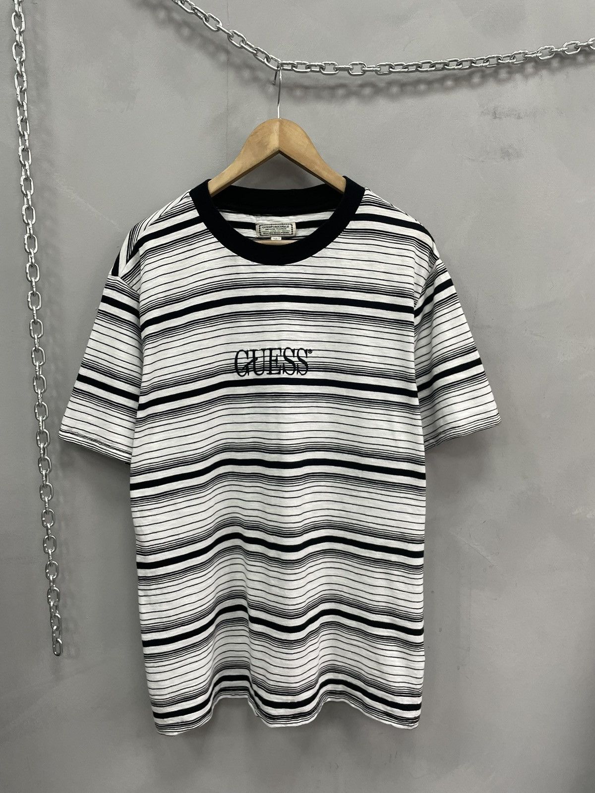 Guess Guess asap rocky style big logo t shirt y2k Size US L / EU 52-54 / 3 - 1 Thumbnail