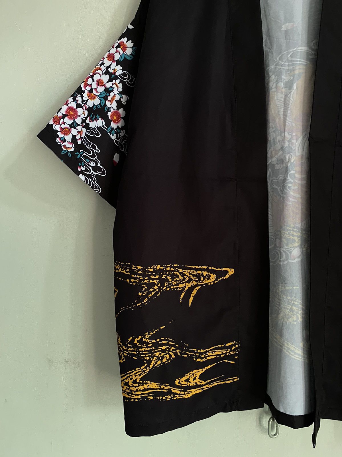 Japanese Brand Koi Fish Sukajan Japanese Kimono Size US XL / EU 56 / 4 - 4 Thumbnail