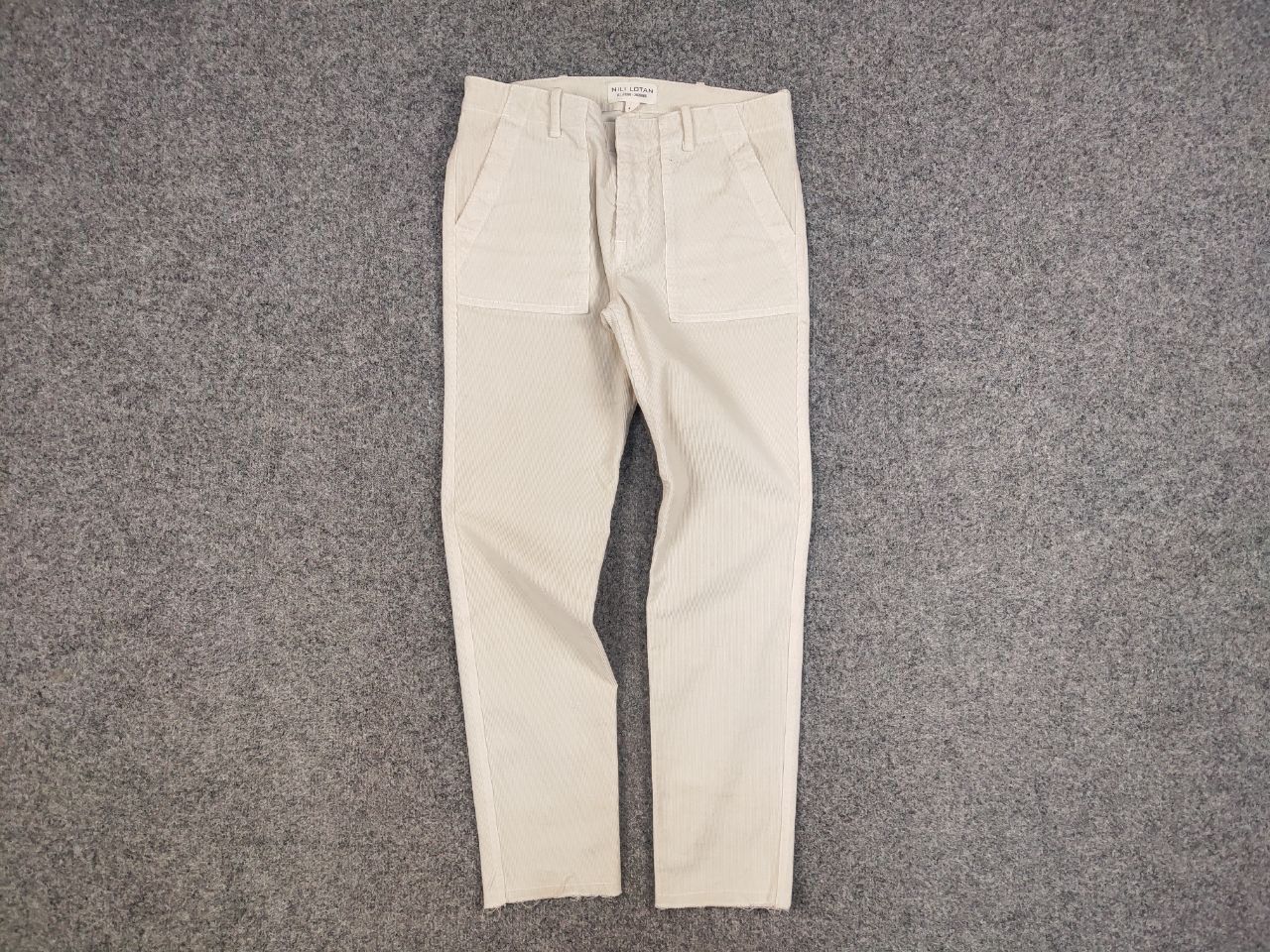 Nili Lotan Nili lotan Design Classic Trouser Corduroy Beige Pants Size 25" / US 0 / IT 36 - 2 Thumbnail