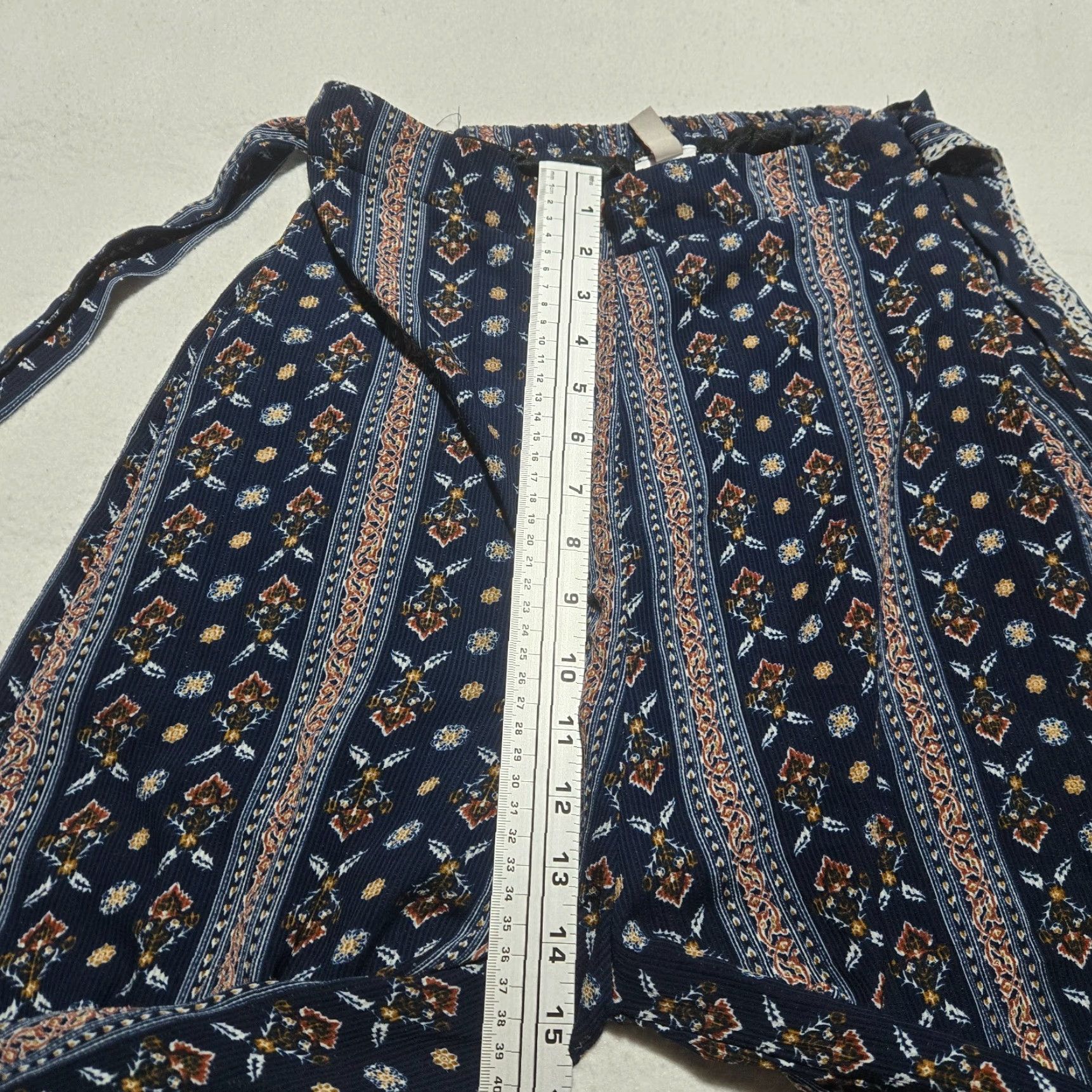 Urban Outfitters Between Eight 8 Seconds Baggy Wide Leg Pants Adult Women's S Small Urban Outfitters M Gray Cargo Flat Front Summer Spring Fall Women Pants Small S Size 32" / US 10 / IT 46 - 6 Thumbnail