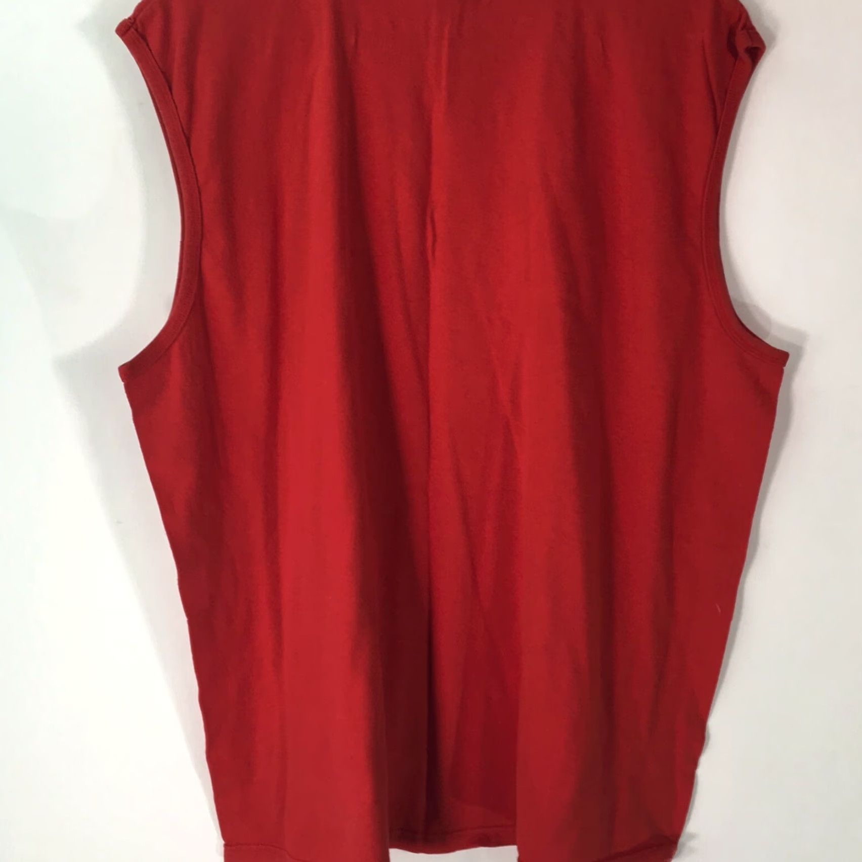 Basic Editions Basic Editions Mens Vest Tank T Shirt Sleeveless Red 2XL, 100% Cotton, Crew Neck, Pullover, Regular Fit, Solid, Honduras, Casual Menswear Size US XXL / EU 58 / 5 - 2 Thumbnail
