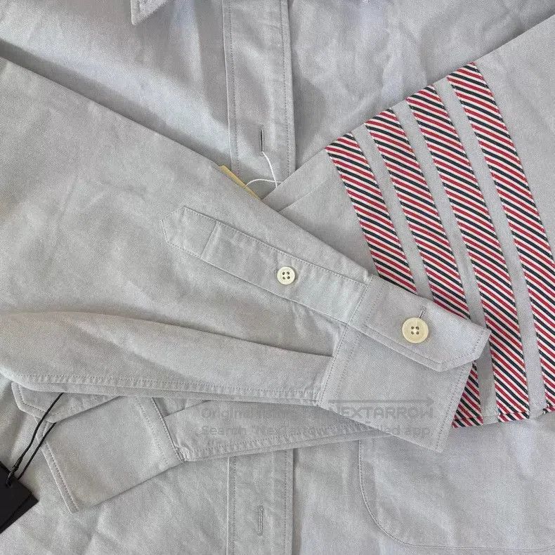 Thom Browne Thom Browne Classic Four Stripe Shirt in Grey Oxford Cloth Size XS / US 0-2 / IT 36-38 - 8 Thumbnail