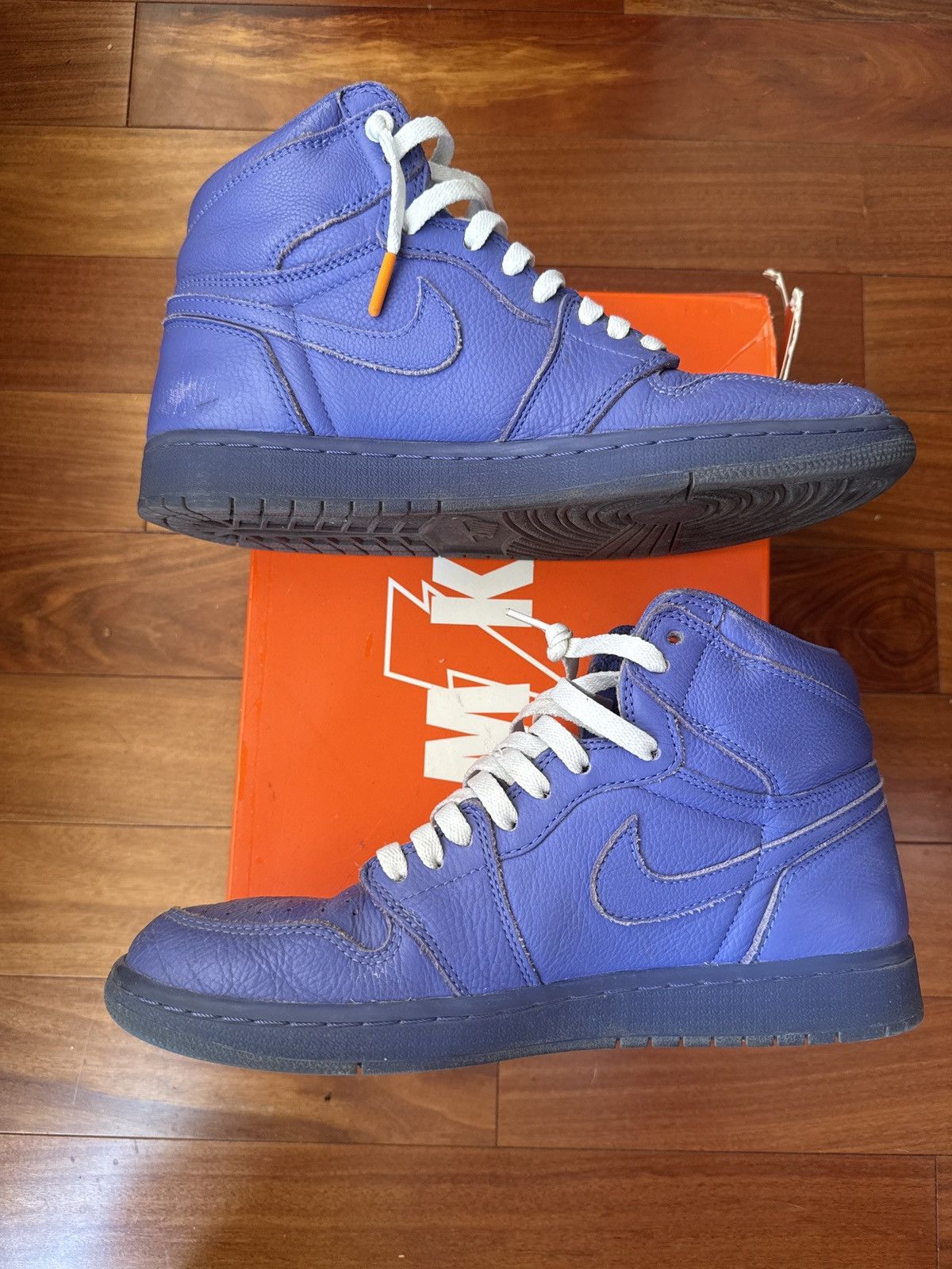 Gatorade × Jordan Brand Jordan 1 x Gatorade Size US 9.5 / EU 42-43 - 1 Thumbnail