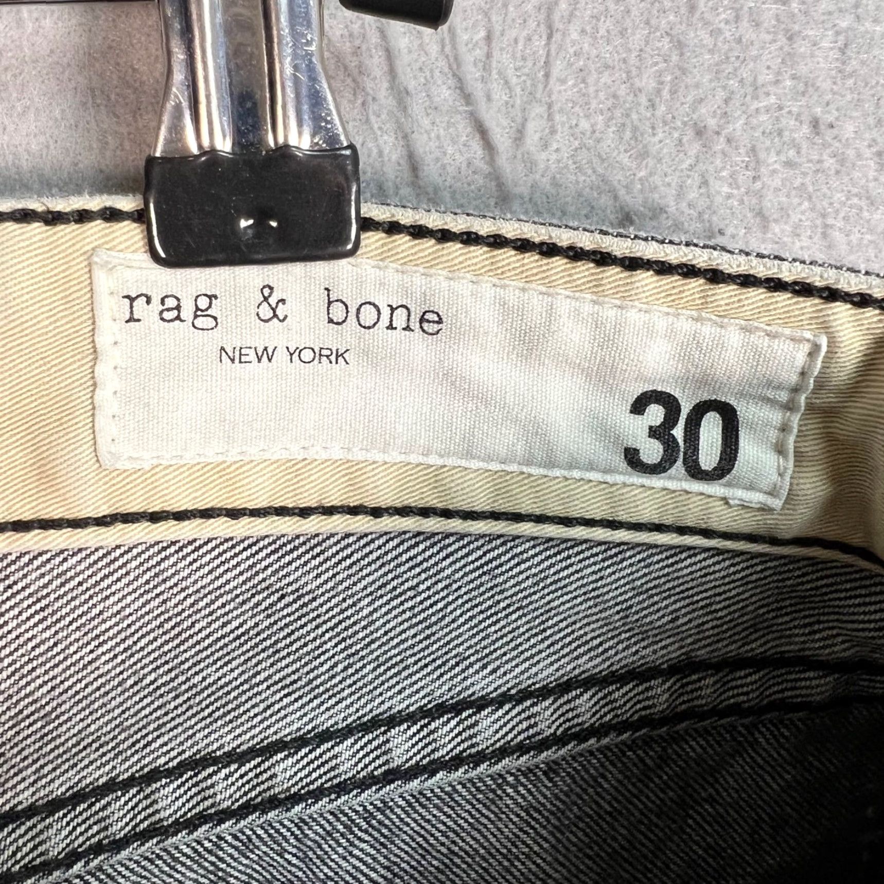 Rag & Bone Rag & Bone Shorts Womens Size 30 Black Denim Mid-Rise Walking Cutoff Hem Size 30" / US 8 / IT 44 - 3 Thumbnail