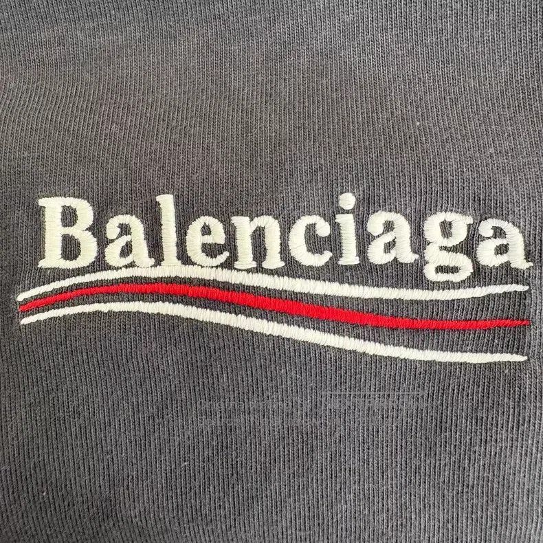 Balenciaga Balenciaga Dark Gray Embroidered Coke Letter Logo Short Sl Size US L / EU 52-54 / 3 - 6 Thumbnail