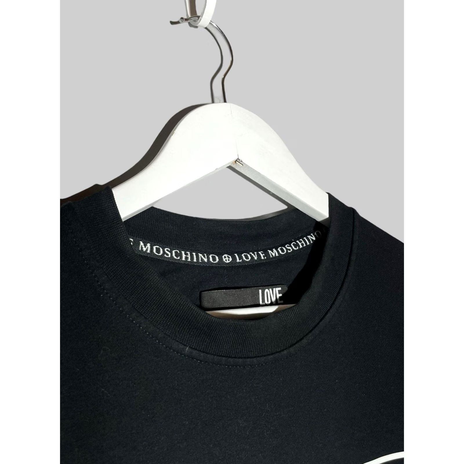 Moschino Moschino Sweatshirt Black Mens S Logo Love Pullover Crew Neck All Seasons Graphic Print Vintage: No Size US S / EU 44-46 / 1 - 4 Thumbnail