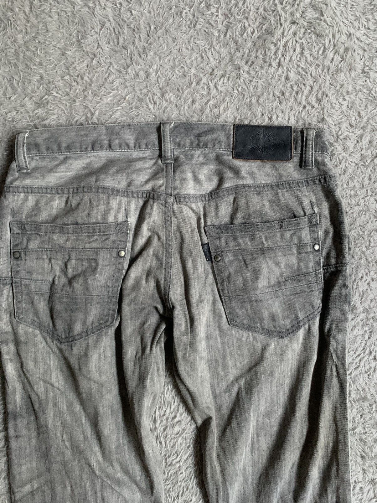 Japanese Brand Vintage Tornado Mart Cut Spiral Mud Wash Jeans pant Size US 34 / EU 50 - 8 Thumbnail