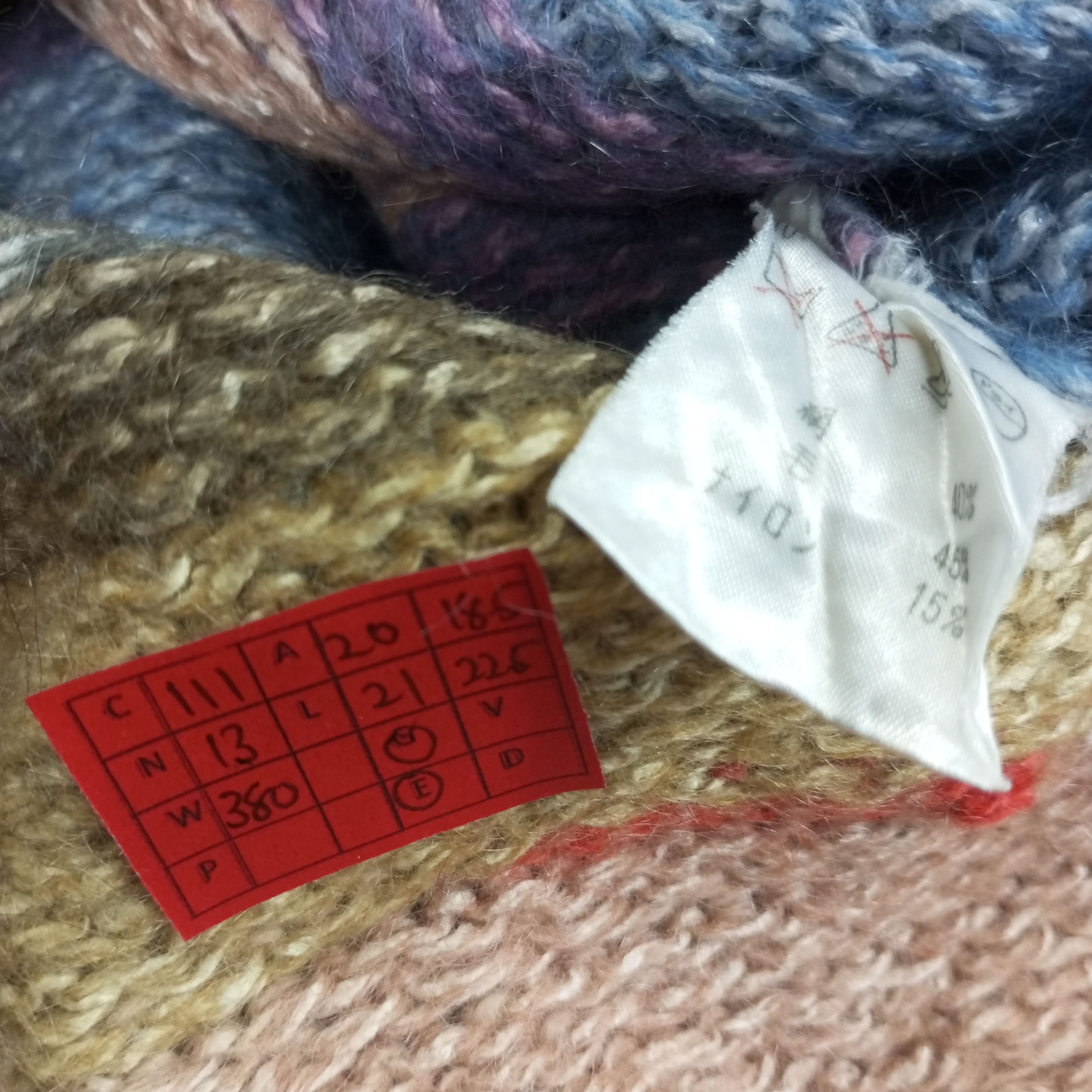 Vintage Cardigan Colourful Design Distressed Knitwear Sweater Size US S / EU 44-46 / 1 - 8 Thumbnail