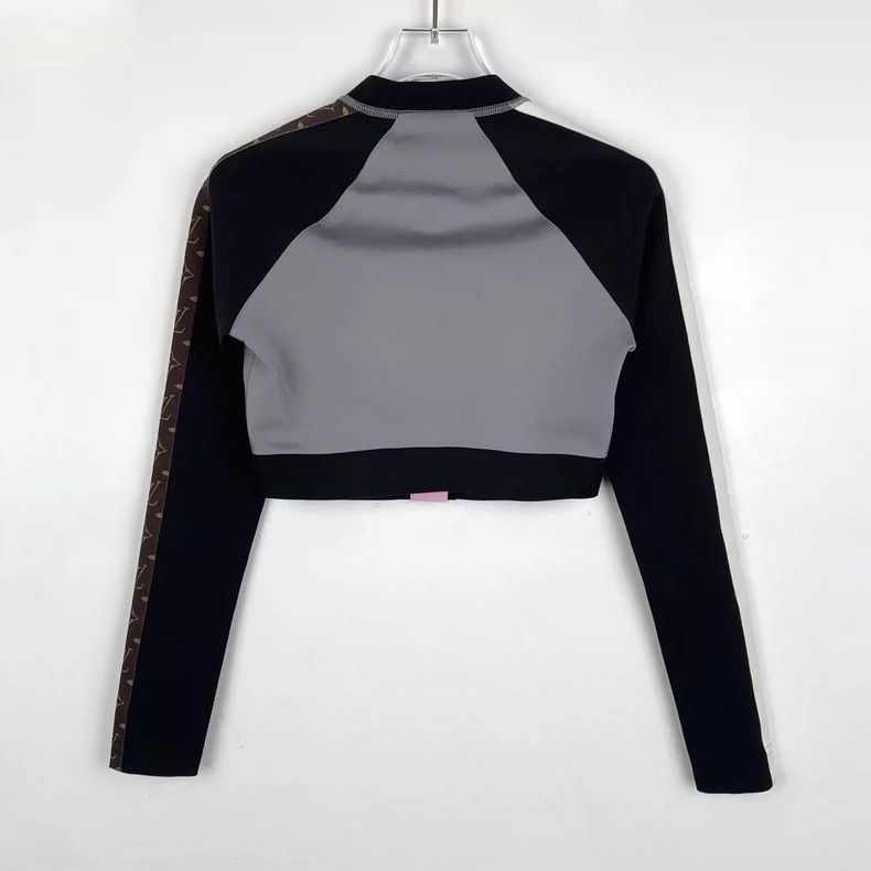 Louis Vuitton Louis Vuitton Short long-sleeved jacket with logo letters Size XXS / US 00 / IT 34 - 2 Thumbnail