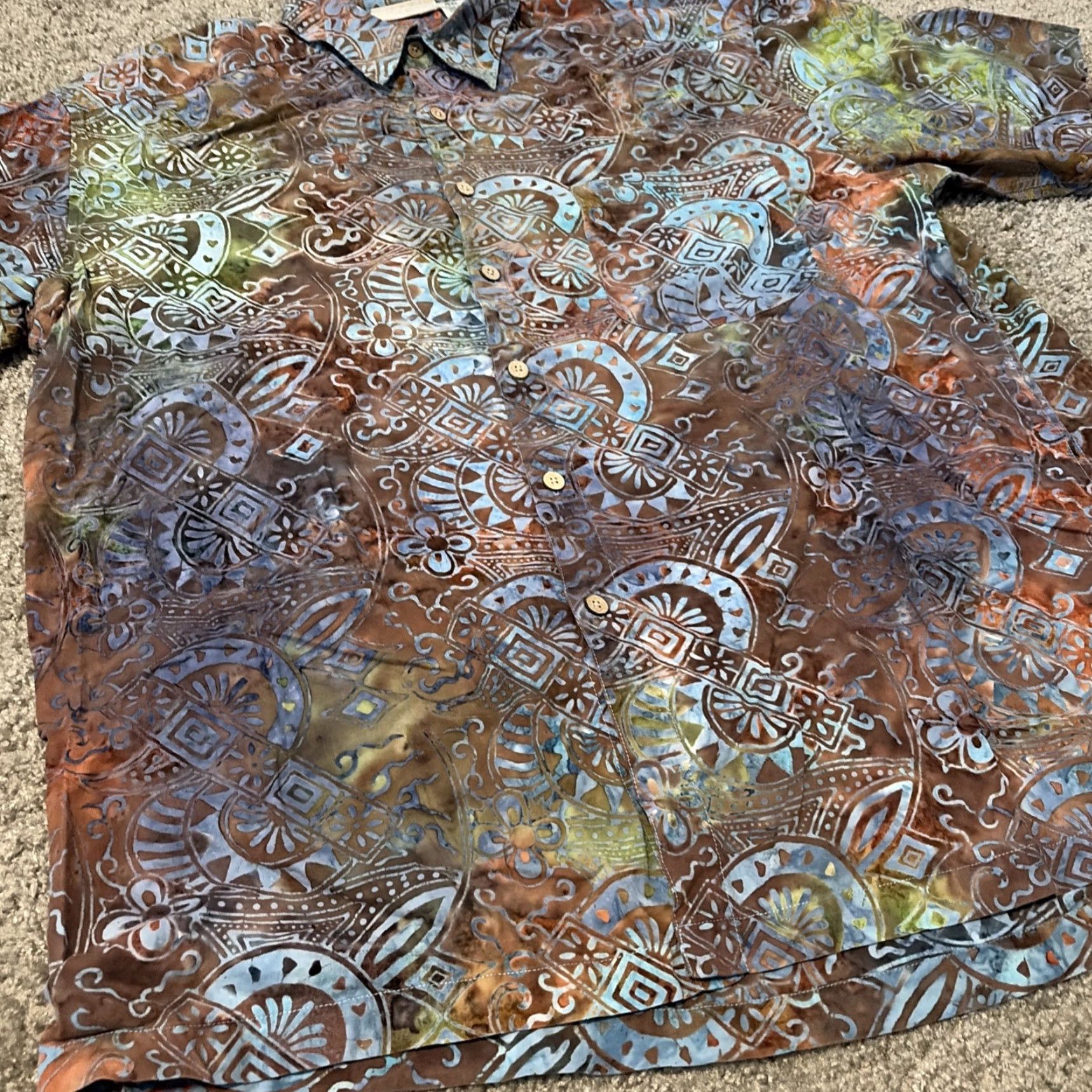 Vintage VINTAGE TravelSmith Button Up Hawaiian Shirt Large Blue Brown Tribal Print Mens Short Sleeve Size US L / EU 52-54 / 3 - 5 Thumbnail