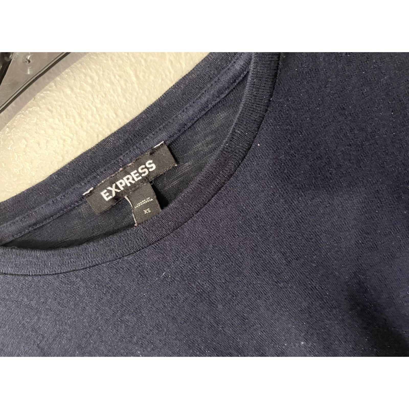 Express Express Top Women XS Navy Blue Short Puff Crew Neck Tee Ruffled Blouse Size XS / US 0-2 / IT 36-38 - 3 Thumbnail
