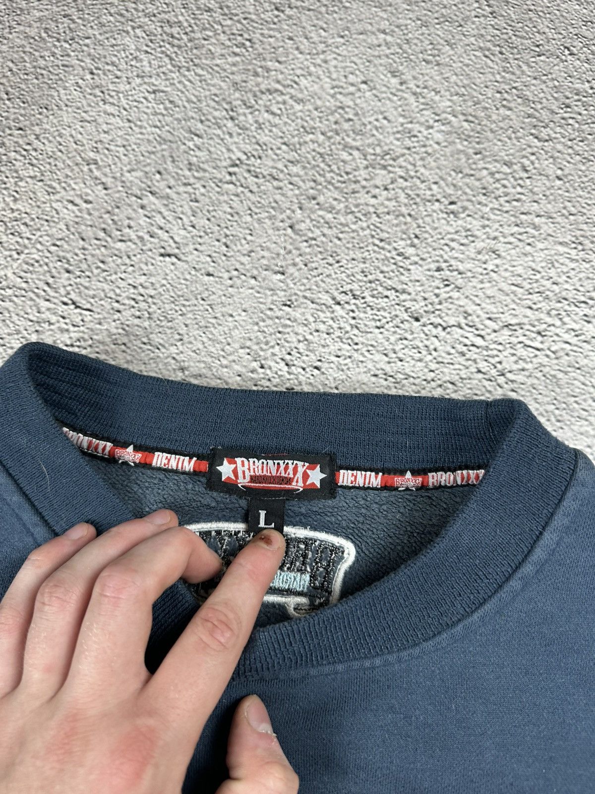 Japanese Brand BPMW Denim Graffiti Sweatshirt Navy Vintage Y2K Faded SK8 Size US XL / EU 56 / 4 - 10 Thumbnail