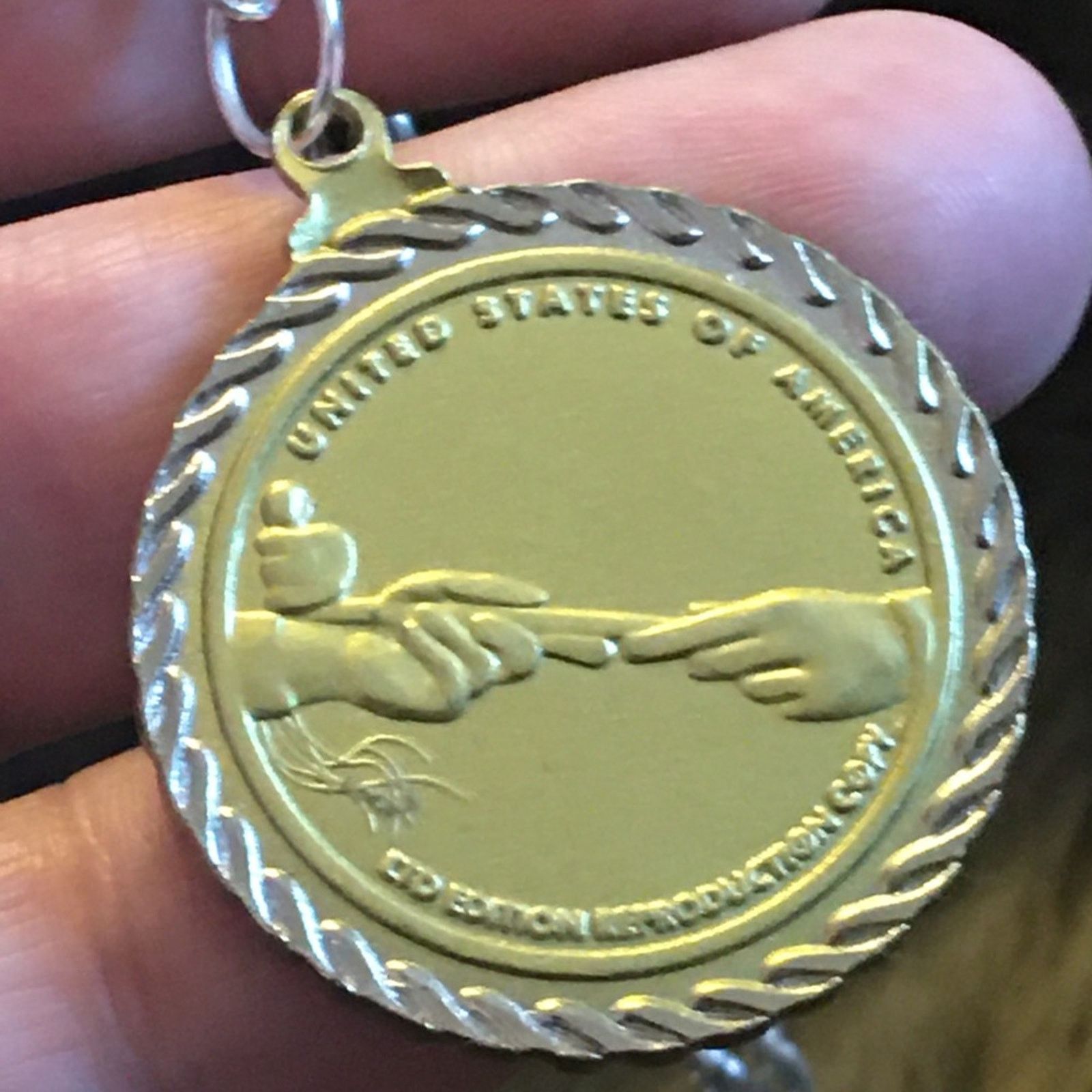 Jewelry Sacagawea 2012 coin replica pendant on chain Size ONE SIZE - 4 Thumbnail