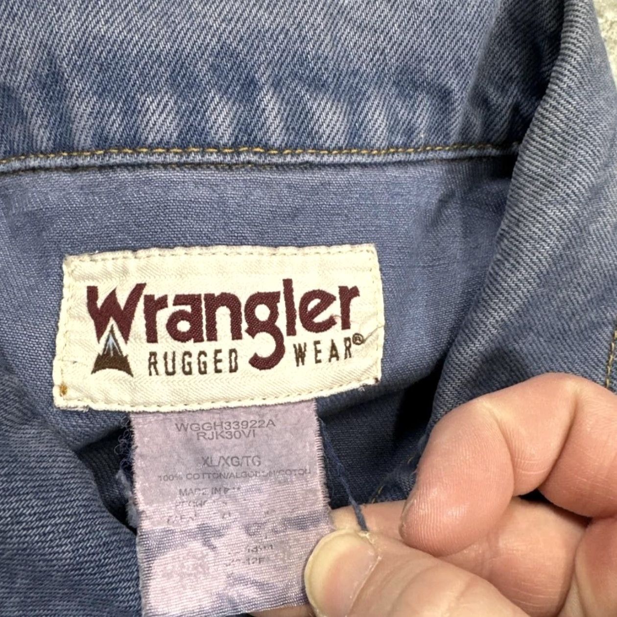 Wrangler VINTAGE Wrangler Jacket Mens XL Denim Trucker Button Front Pockets Casual Workwear Blue Denim Bomber Style Size US XL / EU 56 / 4 - 5 Thumbnail