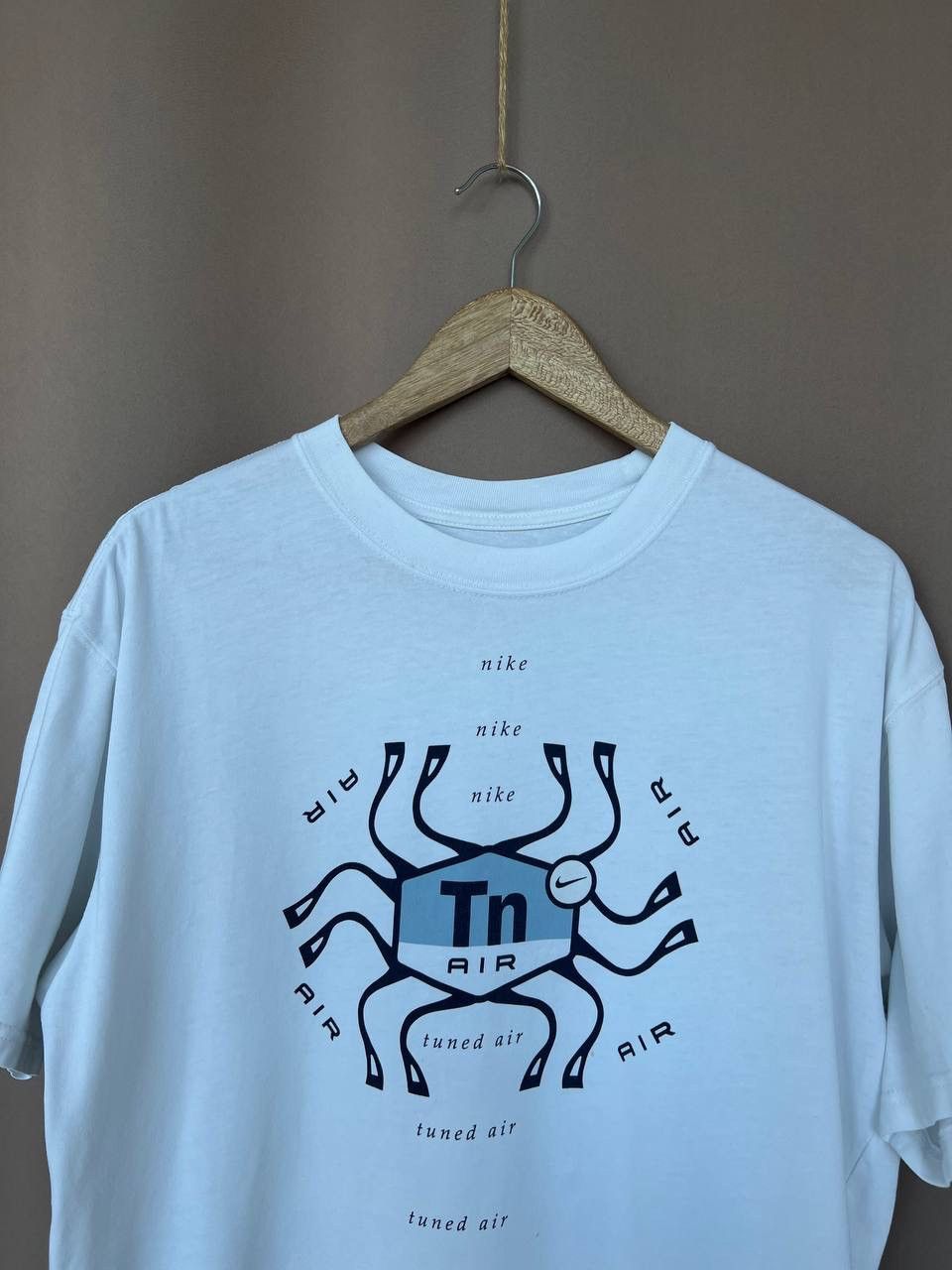Nike Nike TN Air Big Logo T-Shirt Mens Size M Oversized Size US M / EU 48-50 / 2 - 2 Thumbnail