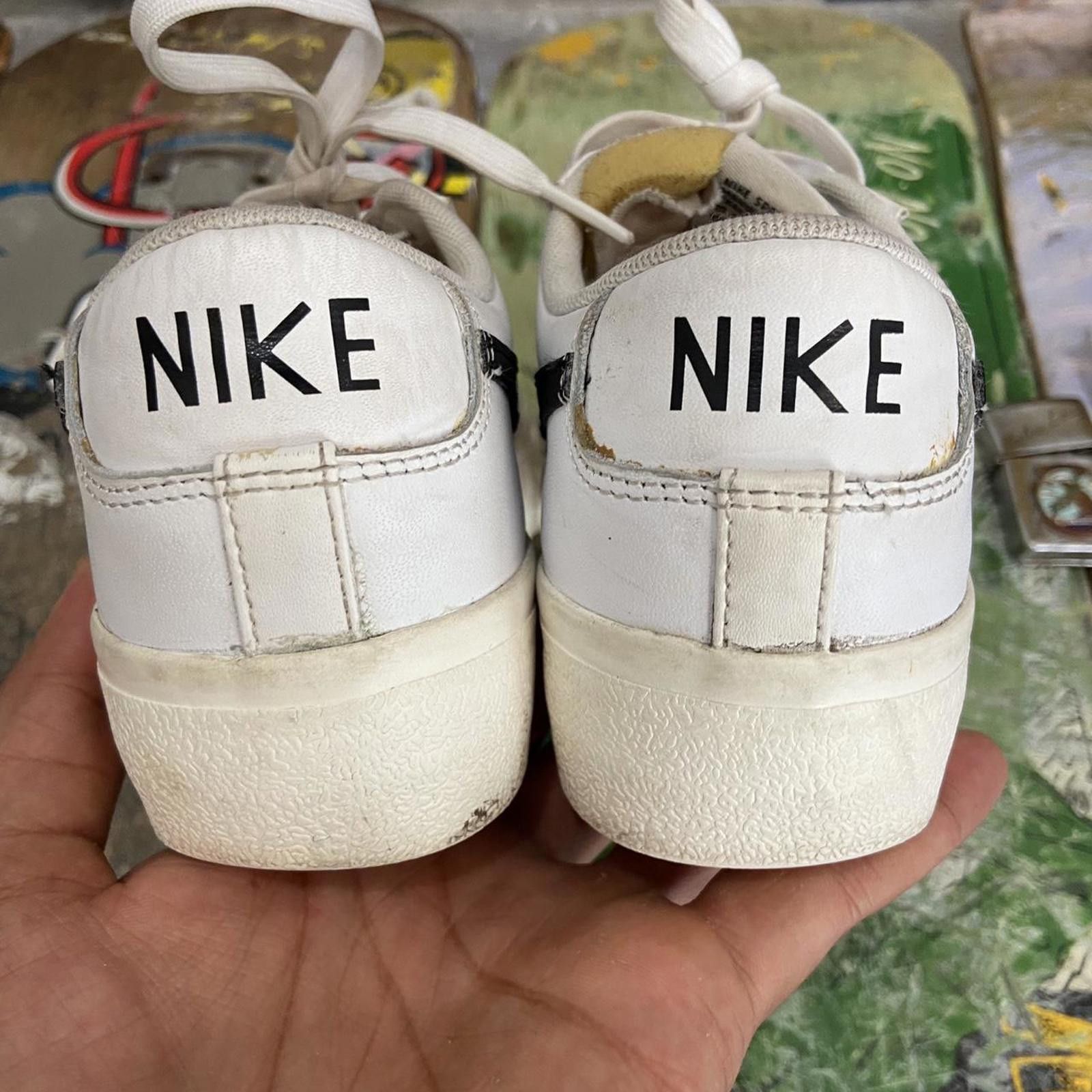 Nike Womens Nike Blazer Platform low white/black sneakers size 7 Size US 7 / IT 37 - 5 Thumbnail