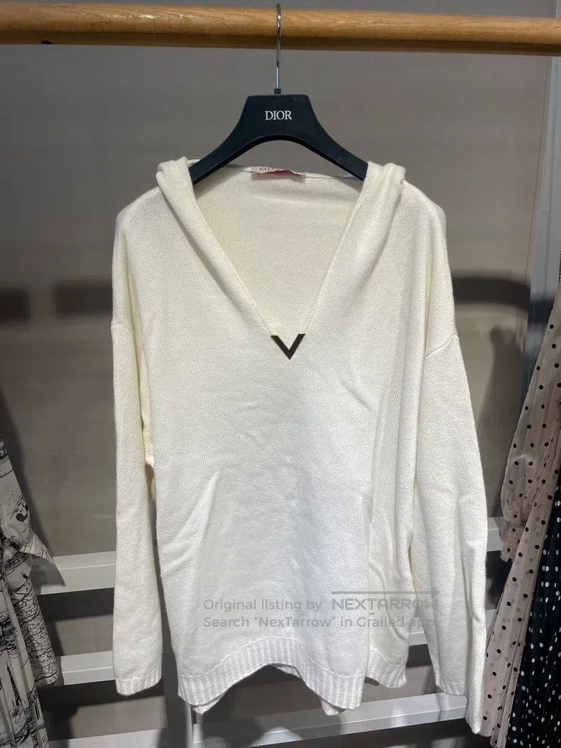 Valentino Valentino Women's wool and cashmere pullover Size M / US 6-8 / IT 42-44 - 2 Thumbnail