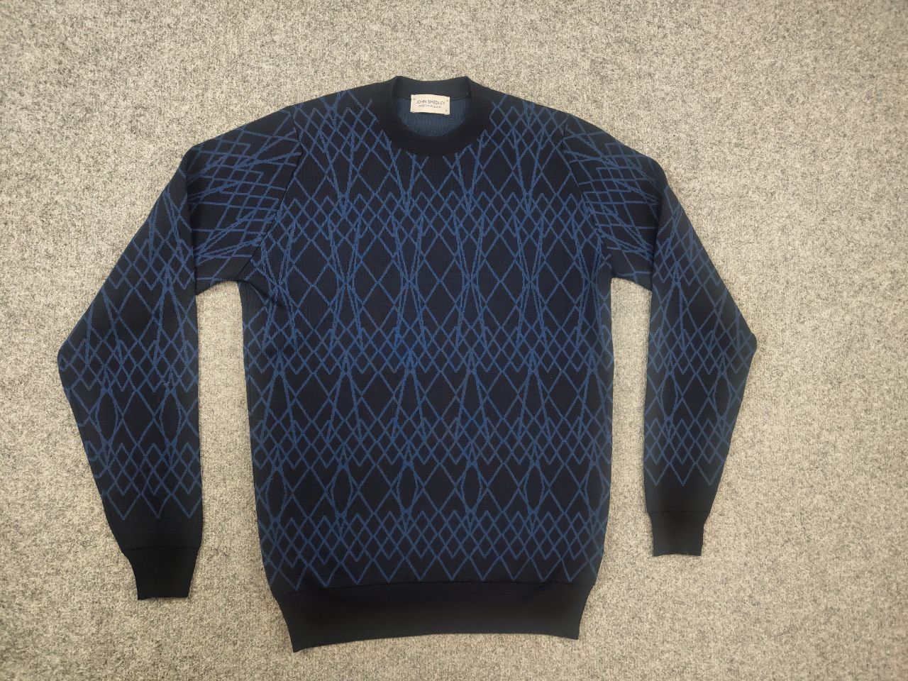 John Smedley John Smedley design blue wool sweater with geometric pattern Size US M / EU 48-50 / 2 - 2 Thumbnail