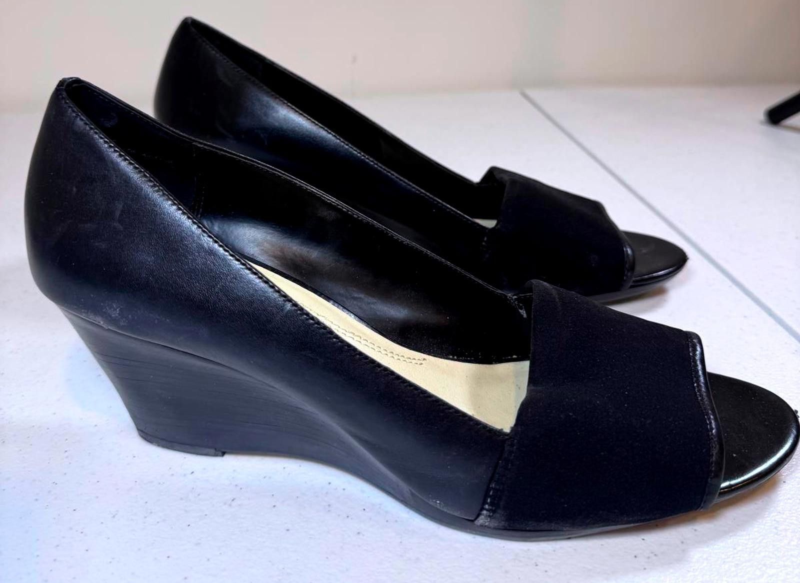 Designer Ellen Tracy Black Wedge Heels - Stylish & Comfortable Size US 10 / IT 40 - 2 Thumbnail