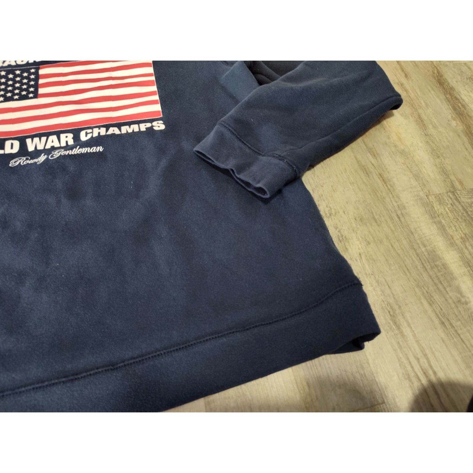 Vintage Rowdy Gentleman Sweatshirt Back To Back World War Champs USA L Blue Crew Neck Long Sleeve Graphic Print Pullover Mens Size Large Size US L / EU 52-54 / 3 - 3 Thumbnail