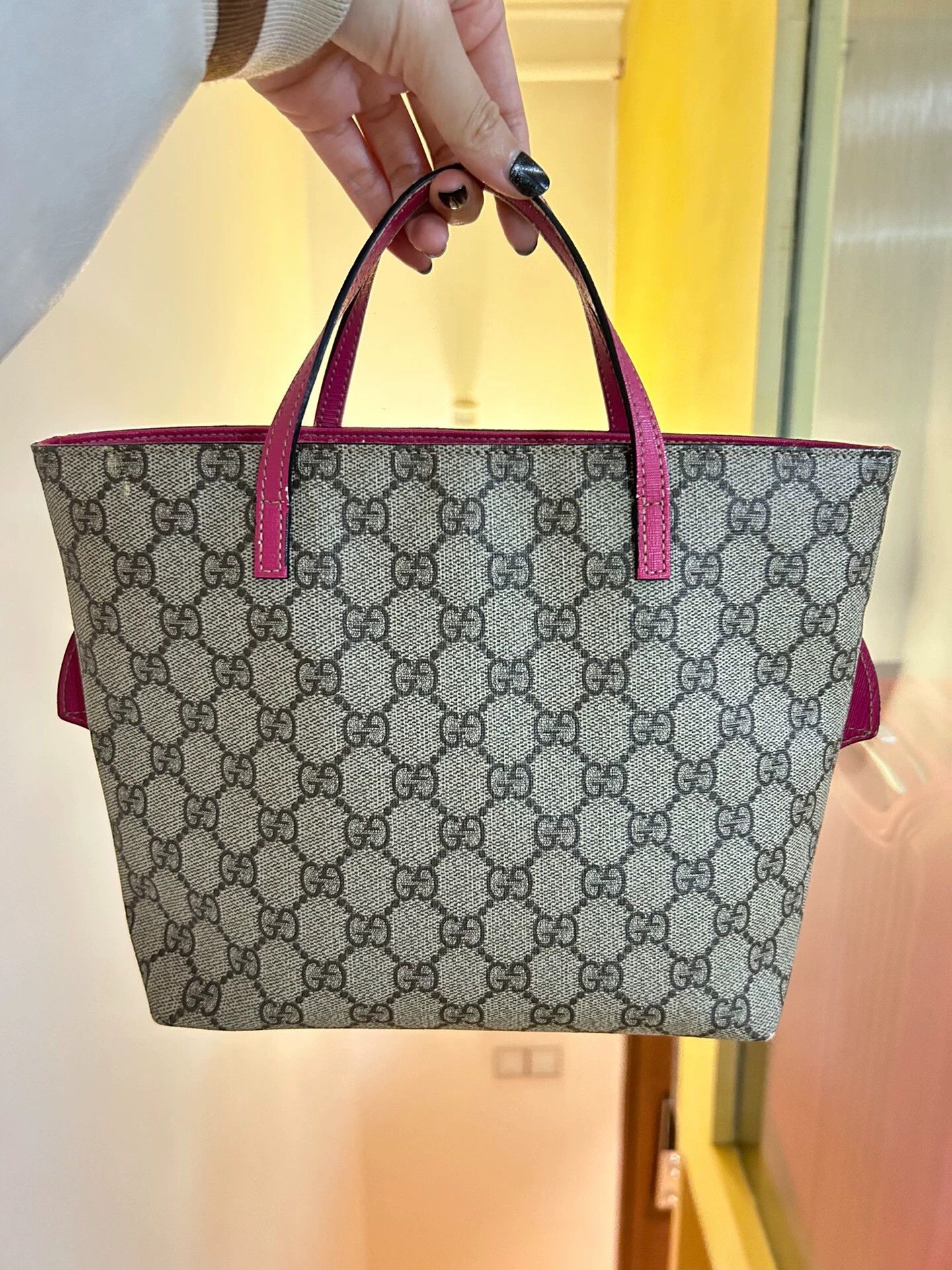 Gucci Gucci Cartoon Little Bat Demon Tote Bag Size ONE SIZE - 3 Thumbnail