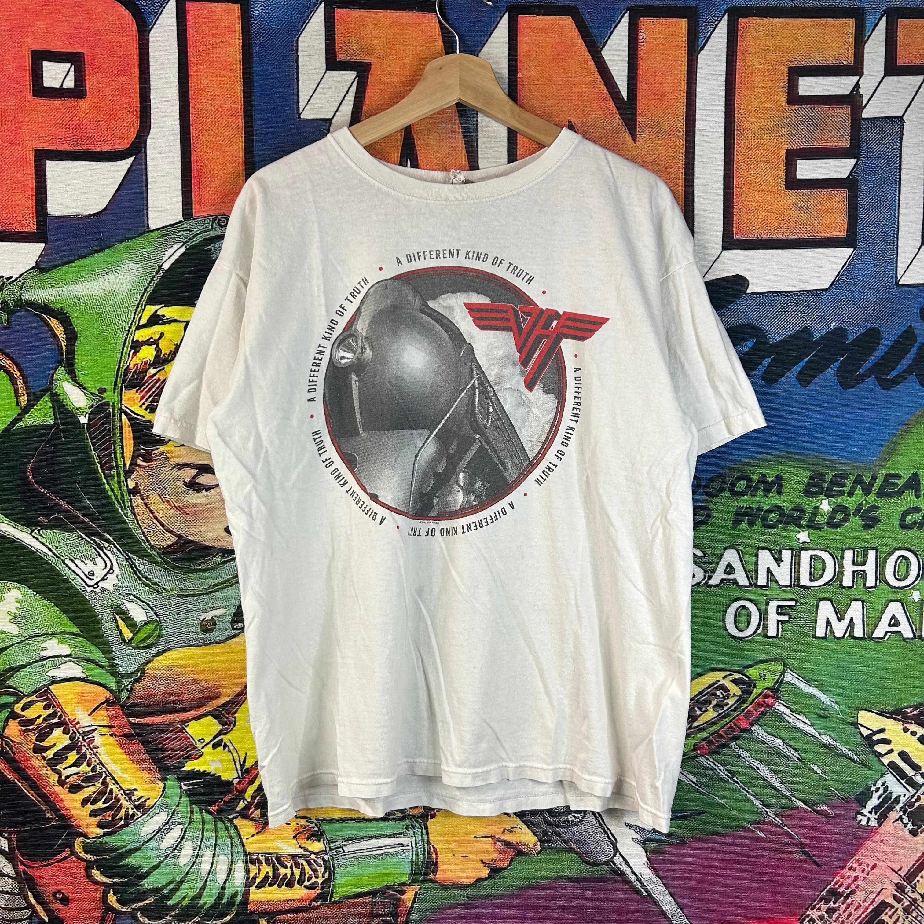 Band Tees Van Halen ‘A Different Kind of Truth’ Band Tee Size Large Size US L / EU 52-54 / 3 - 1 Thumbnail