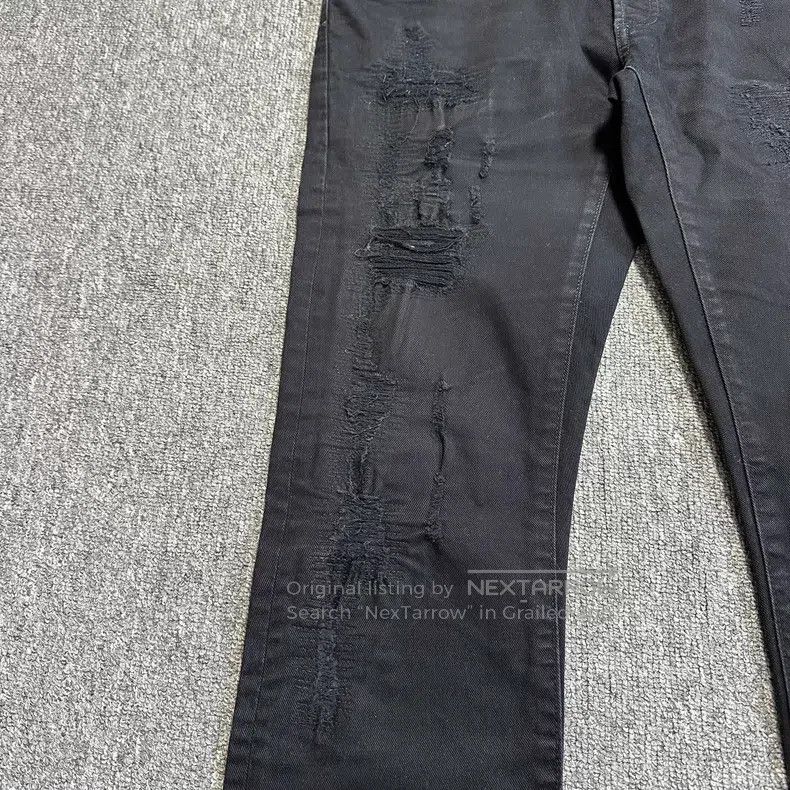 Dior Dior Black rotten destroyed jeans Size US 32 / EU 48 - 2 Thumbnail