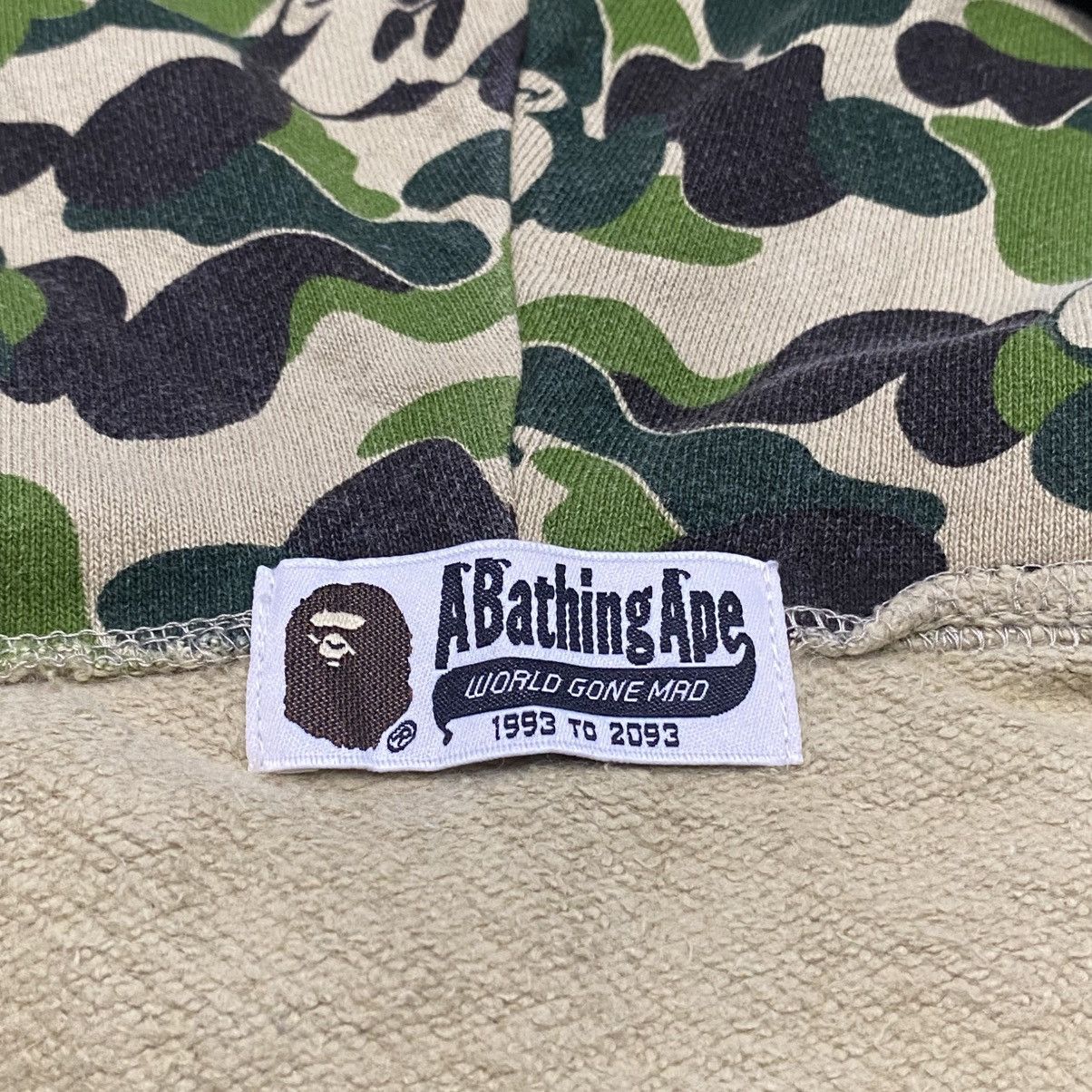 Bape Bape X Disney Camo Hoodie Mickey Mouse Full Zip Size US L / EU 52-54 / 3 - 4 Thumbnail