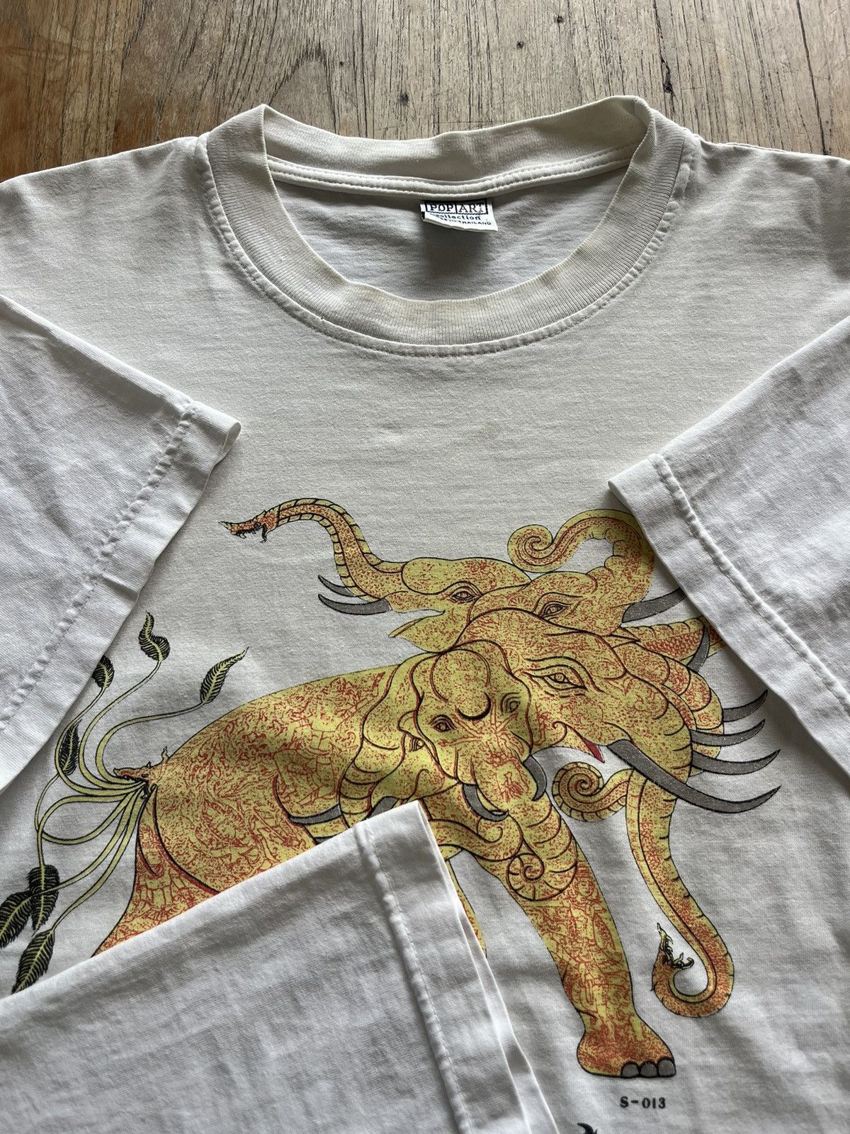 Vintage Vintage Elephant Five Heads Thailand Artwork design Size US L / EU 52-54 / 3 - 6 Thumbnail