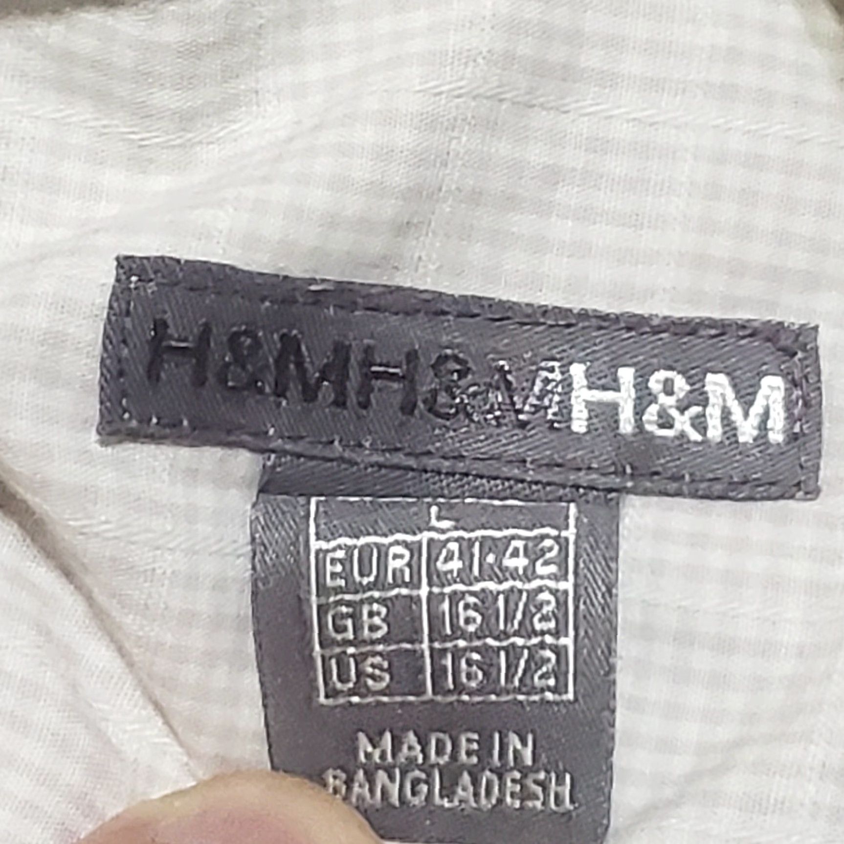 H&M H&M Shirt Button-Up Long Sleeve Adult XL Gray Solid Men Clothing Size US XL / EU 56 / 4 - 3 Thumbnail