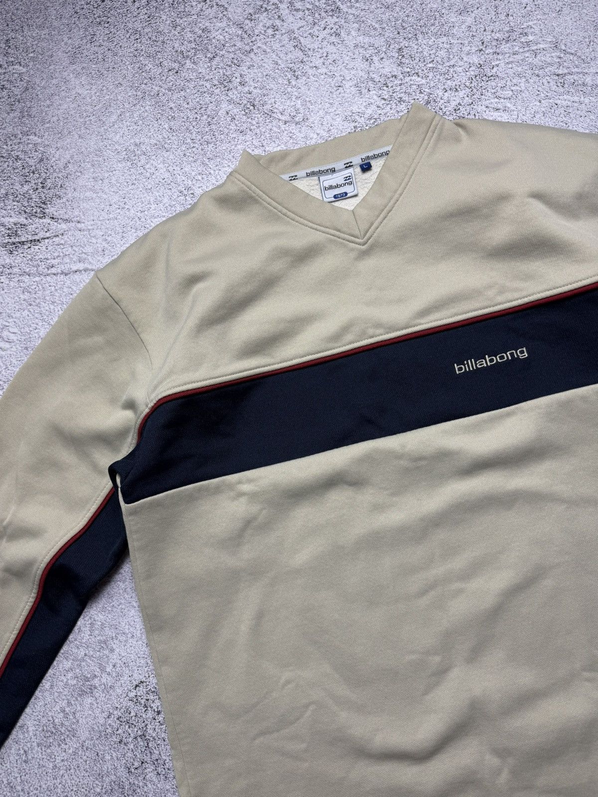 Billabong Vintage Billabong Sweatshirt Australian Surf Skate Style 90s Size US L / EU 52-54 / 3 - 7 Thumbnail