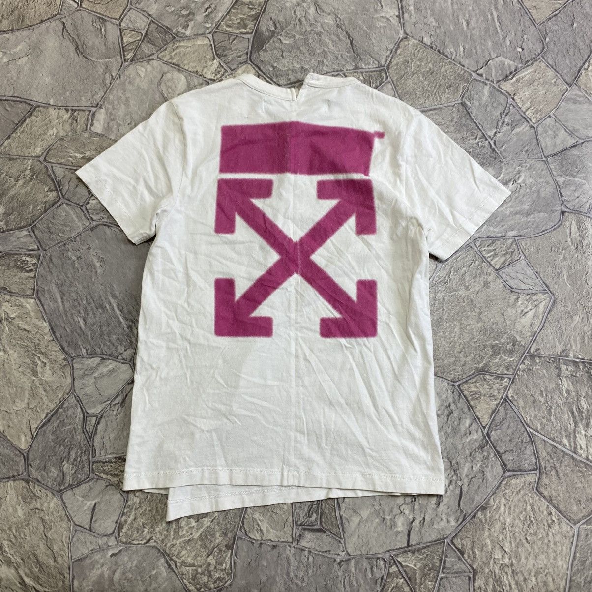 Off-White Off-White T-Shirt Big Logo Rare Size US S / EU 44-46 / 1 - 1 Thumbnail