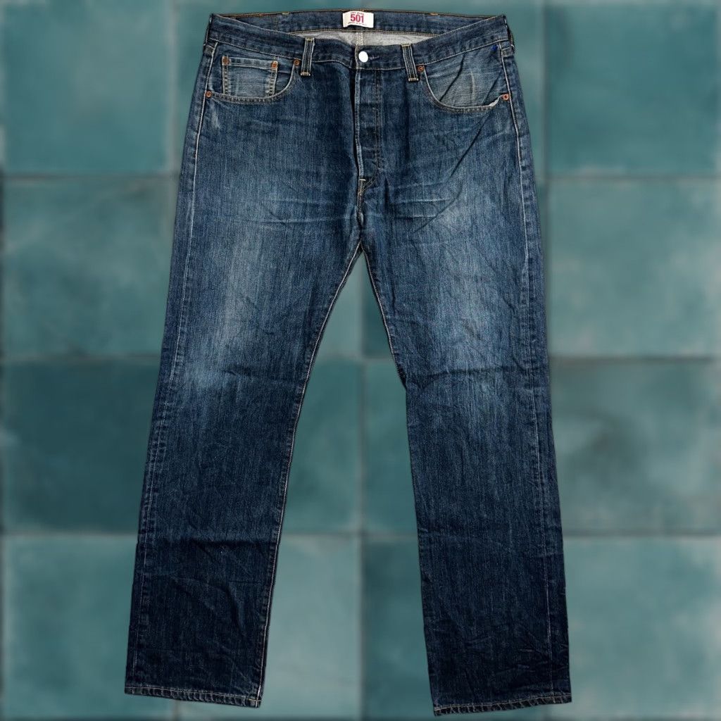 Levi's VINTAGE Levis 501 Jeans 38x34 38x33 Act Blue Med Wash Y2K XX Straight Leg Size US 38 / EU 54 - 1 Thumbnail