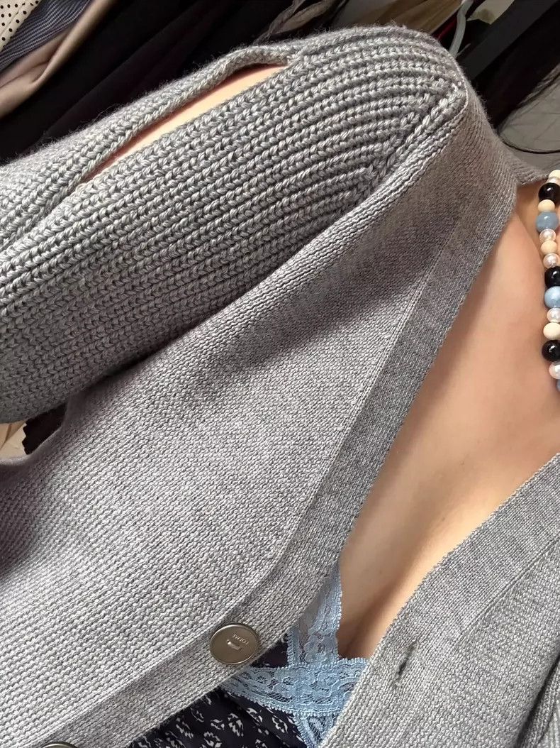 Loewe LOEWE Grey knit cardigan Size M / US 6-8 / IT 42-44 - 9 Thumbnail