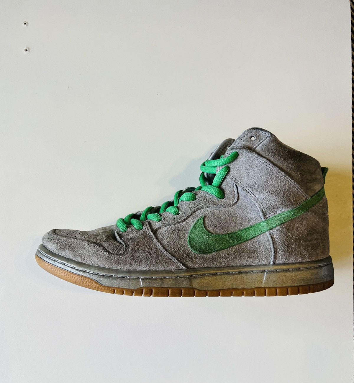 Nike Nike SB Dunk High Silver Box Size US 9.5 / EU 42-43 - 2 Thumbnail