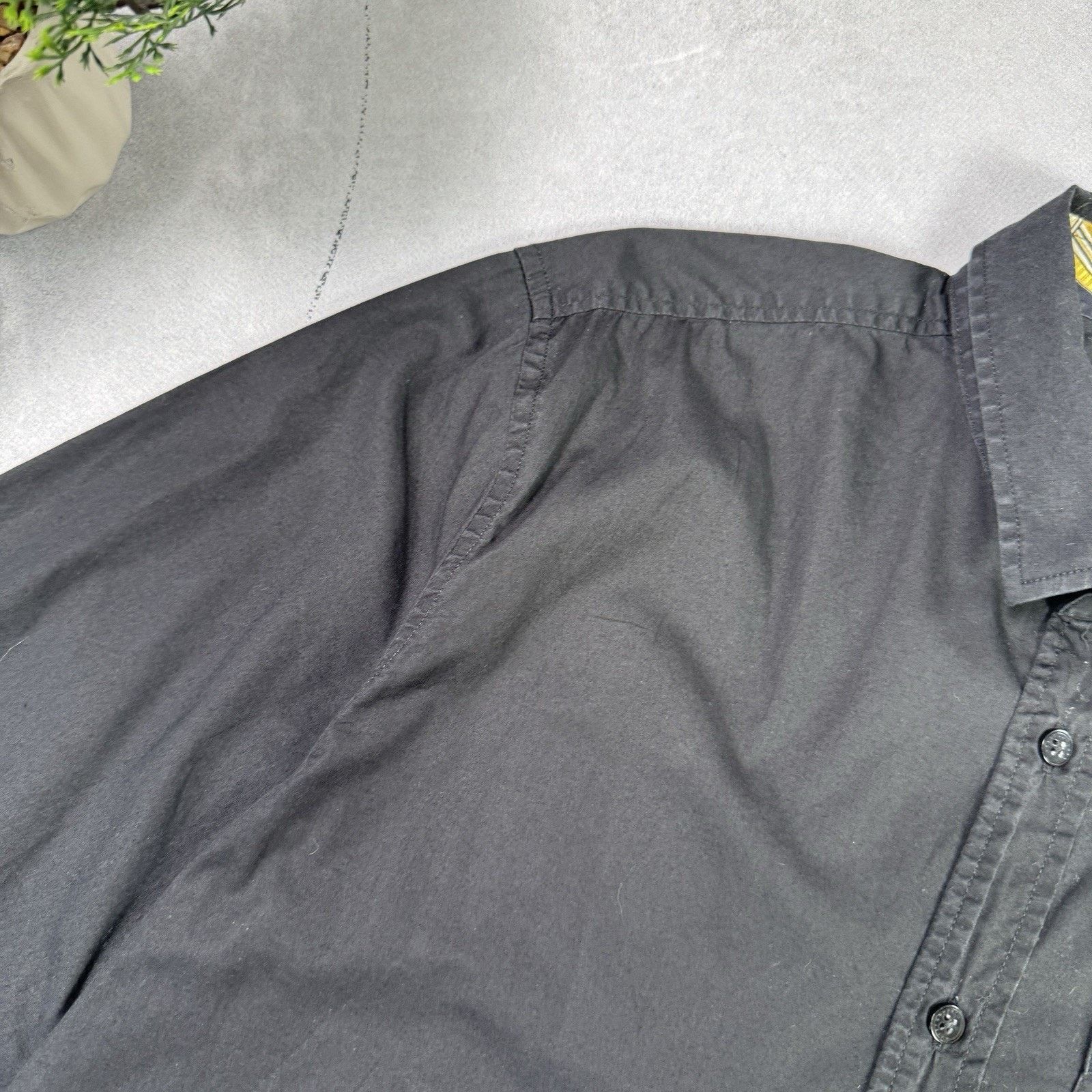 Versace Versace Jeans Men Button Up Shirt Black Size S Size US S / EU 44-46 / 1 - 6 Thumbnail