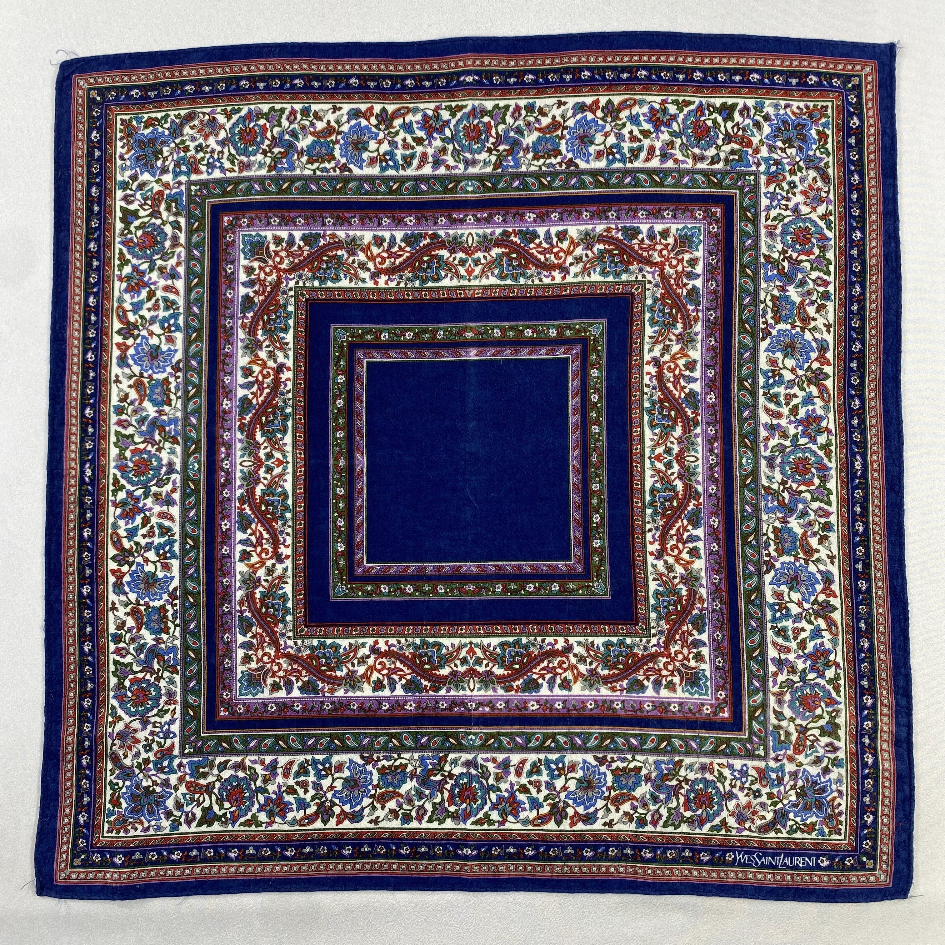 Vintage Yves Saint Laurent Handkerchief / Neckerchief / Bandana-P995 Size ONE SIZE - 1 Thumbnail
