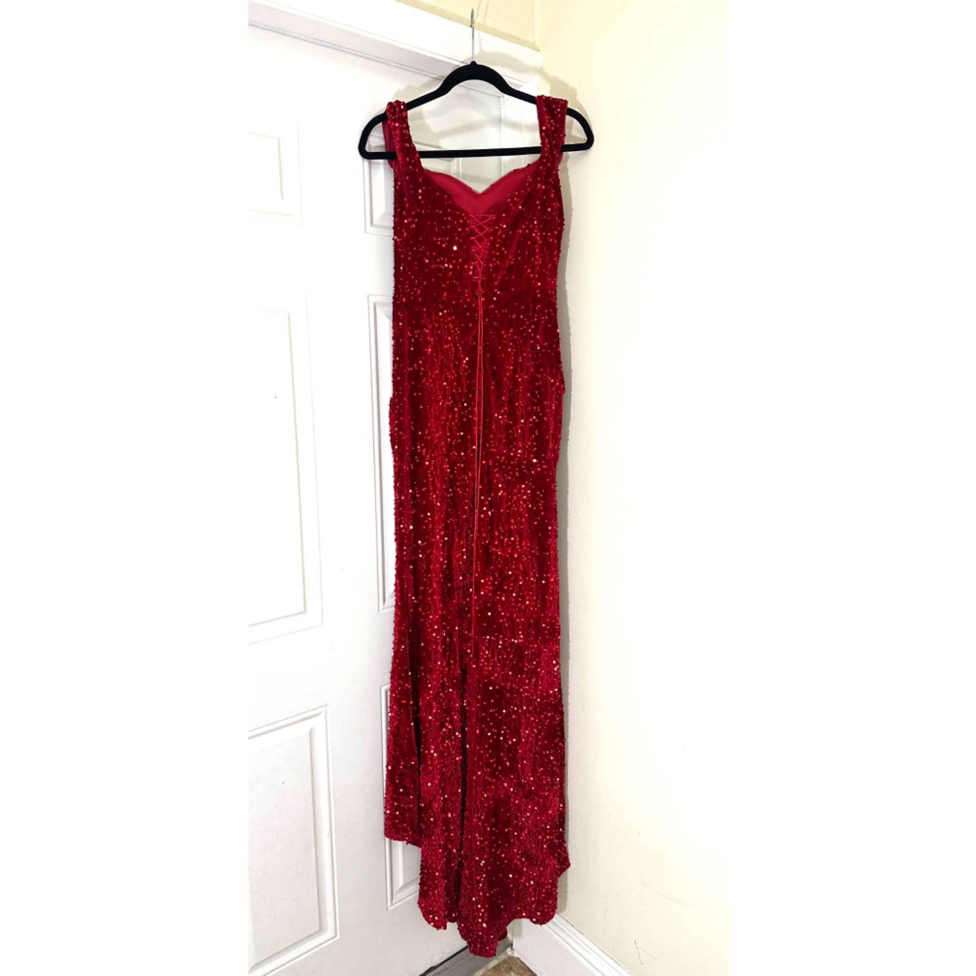 Other Timeless Sheath/Column Off-the-Shoulder Sweep Train Velvet S Size XS / US 0-2 / IT 36-38 - 4 Thumbnail