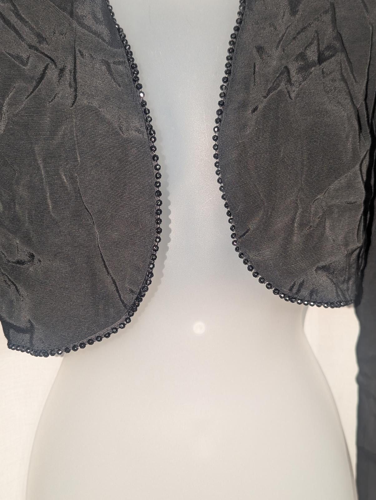 Designer Vtg 80s Victorian Black Lace Sleeve Cropped Bolero Jacket XS Size XS / US 0-2 / IT 36-38 - 4 Thumbnail