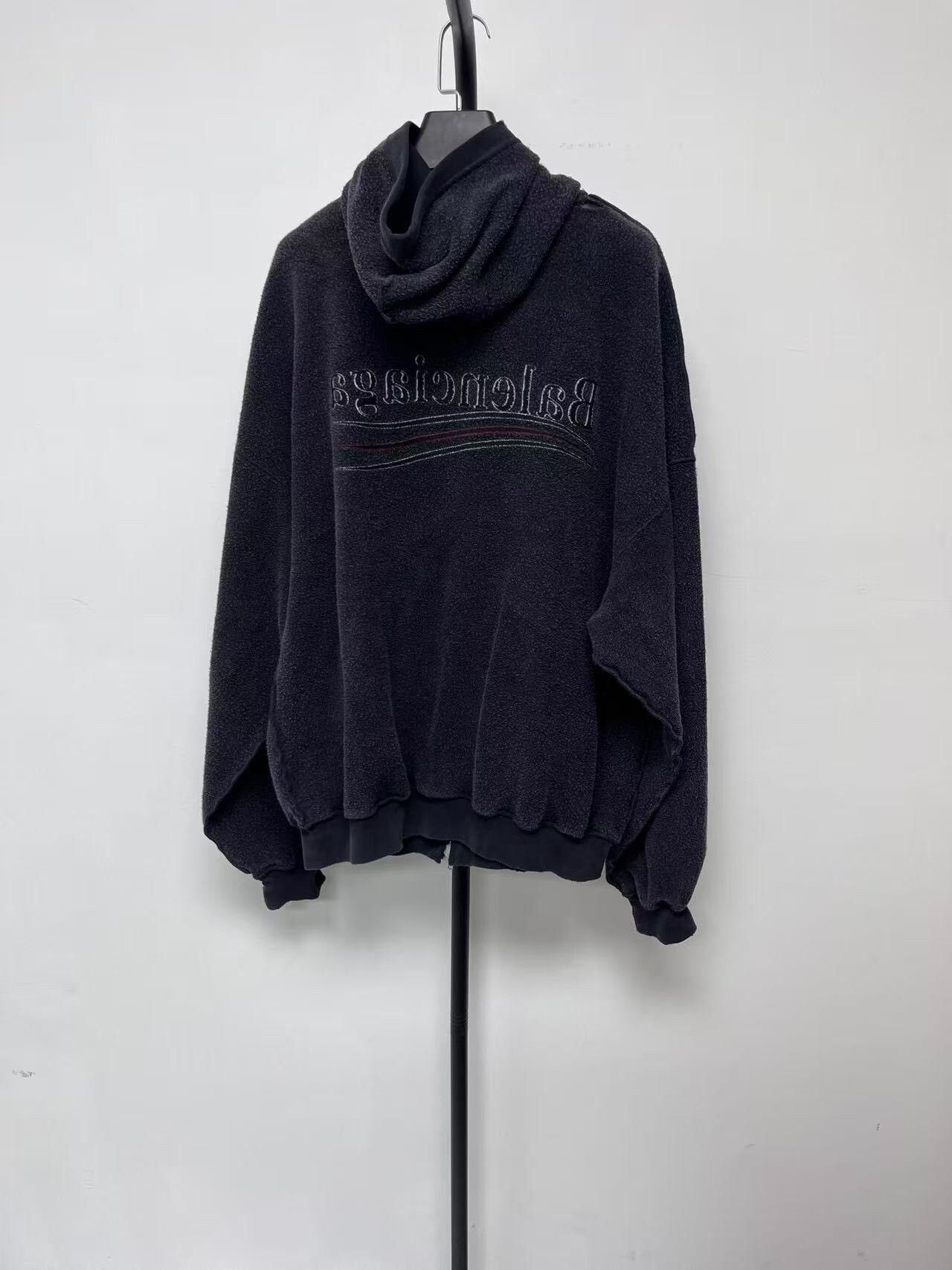 Balenciaga balenciaga gray logo hoodie for men Size US M / EU 48-50 / 2 - 2 Thumbnail