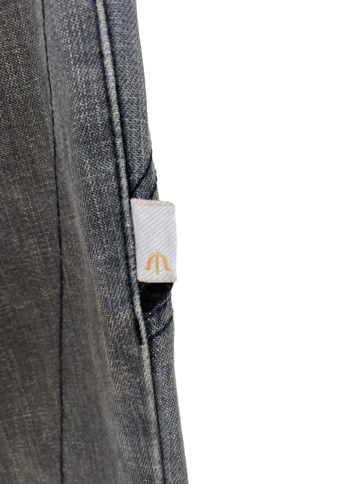 Swagger Vintage MANIFEST GELW Japan Dirty Mud Grey Denim Jeans Size US 31 - 13 Thumbnail