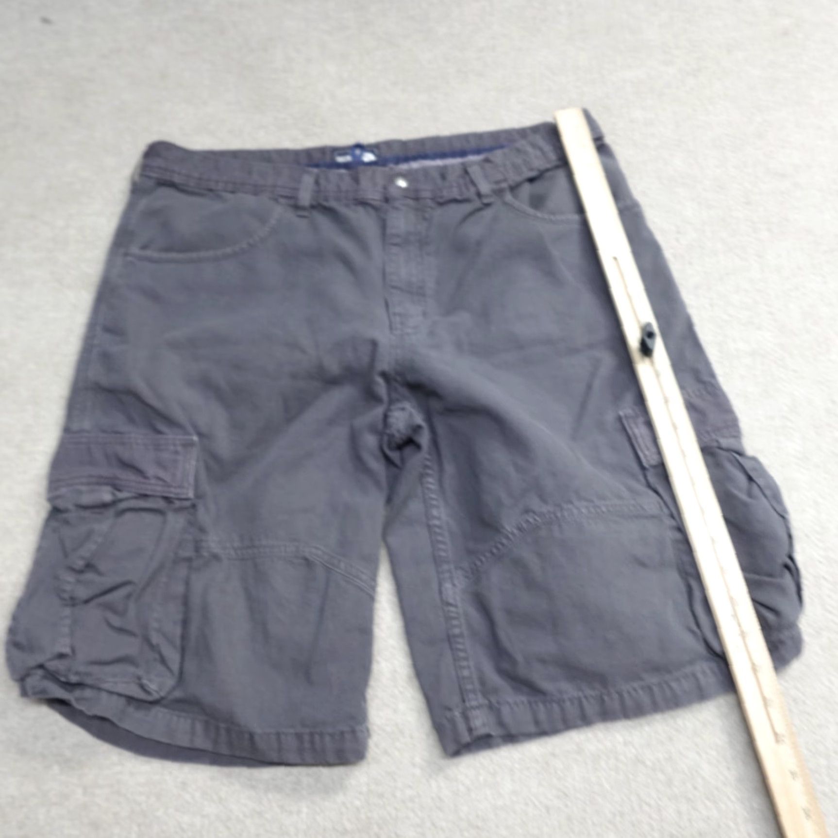 The North Face The North Face Mens Shorts XLT Gray Canvas 11" Cargo Cotton Shorts Size US 36 / EU 52 - 2 Thumbnail
