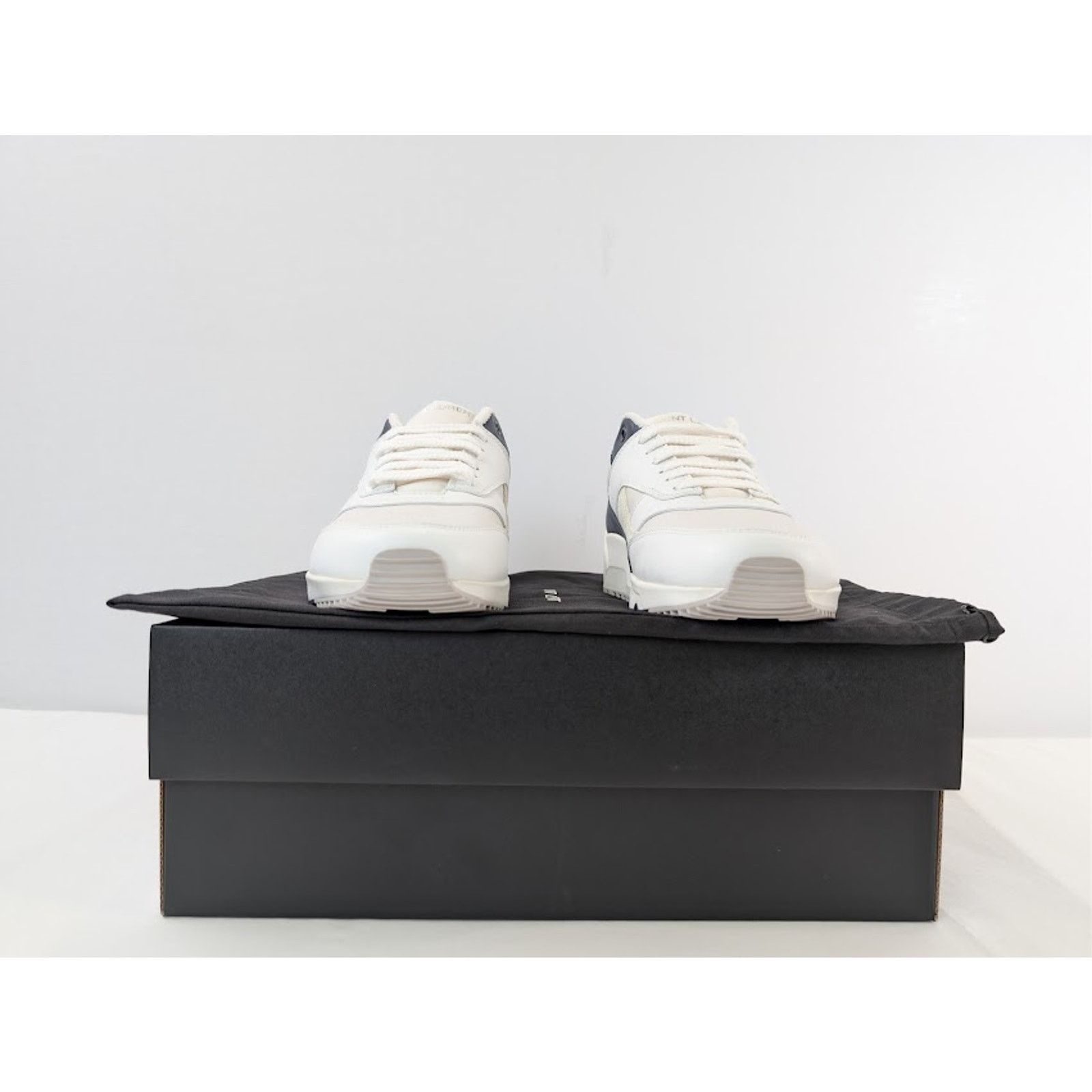 Saint Laurent Paris o1rshd1 Bump 15 Low-Top Sneaker in Blanc Optique / Soft A Size US 8 / EU 41 - 18 Thumbnail