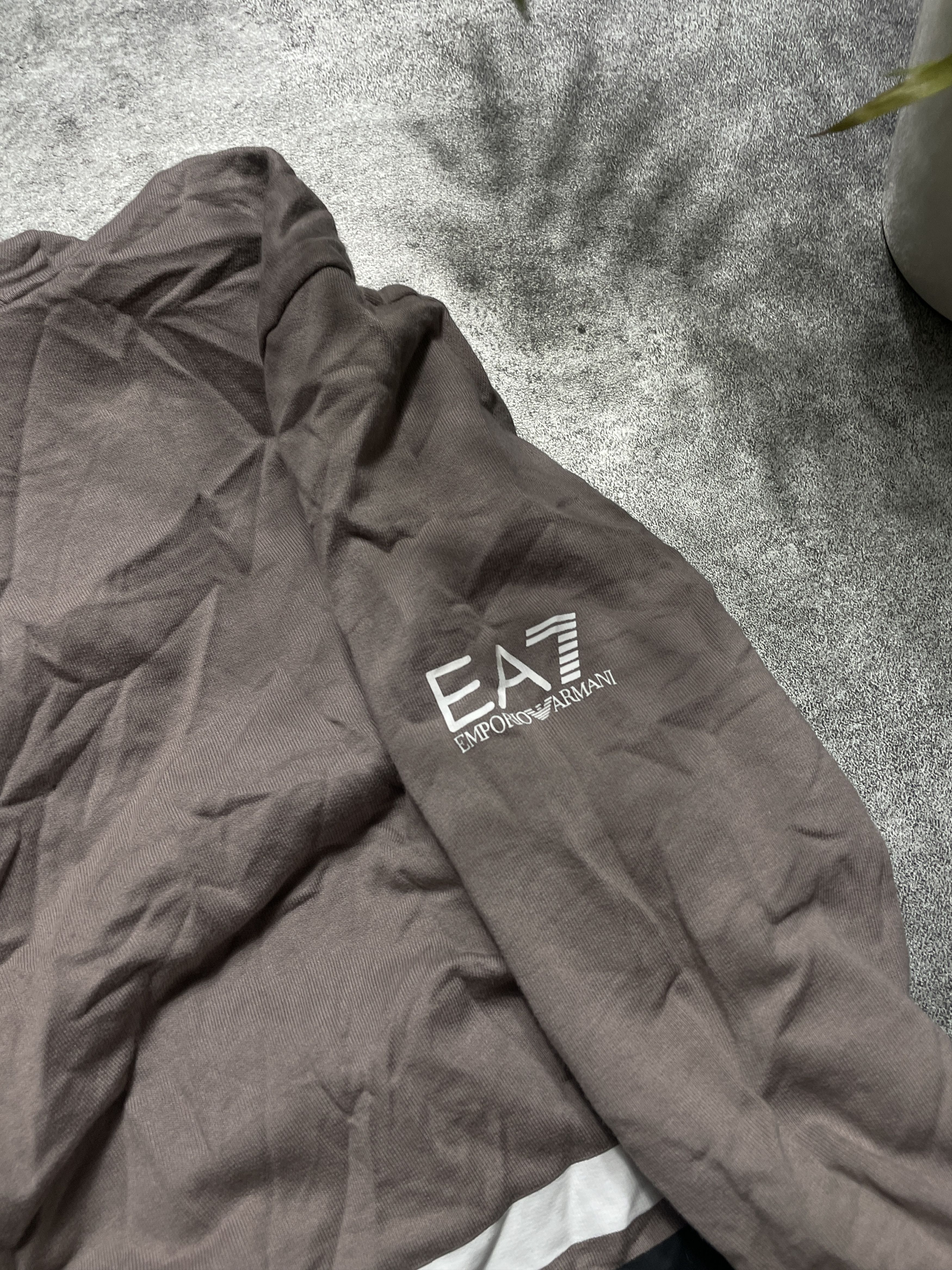 Emporio Armani Emporio Armani Hoodie Cropped Spellout Premium Size S / US 4 / IT 40 - 5 Thumbnail