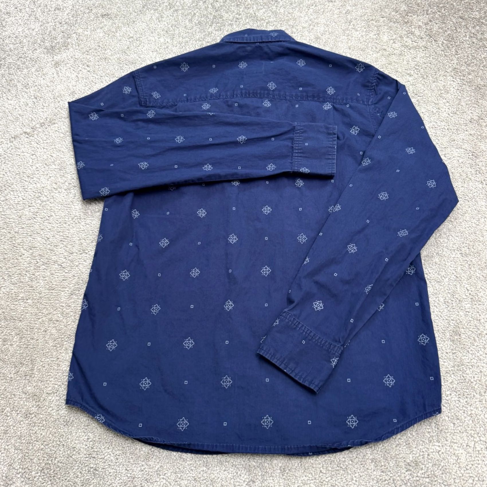 Gloverall Stussy Medallion All Over Print Button Down shirt Mens Small Navy Blue Cotton Size US S / EU 44-46 / 1 - 2 Thumbnail