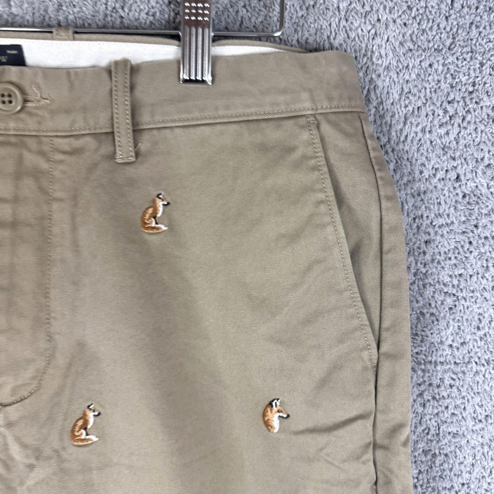 J.Crew J.Crew Broken In Pants Mens 33x34 Beige Chino Embroidered Fox Casual Canvas Size US 33 - 3 Thumbnail