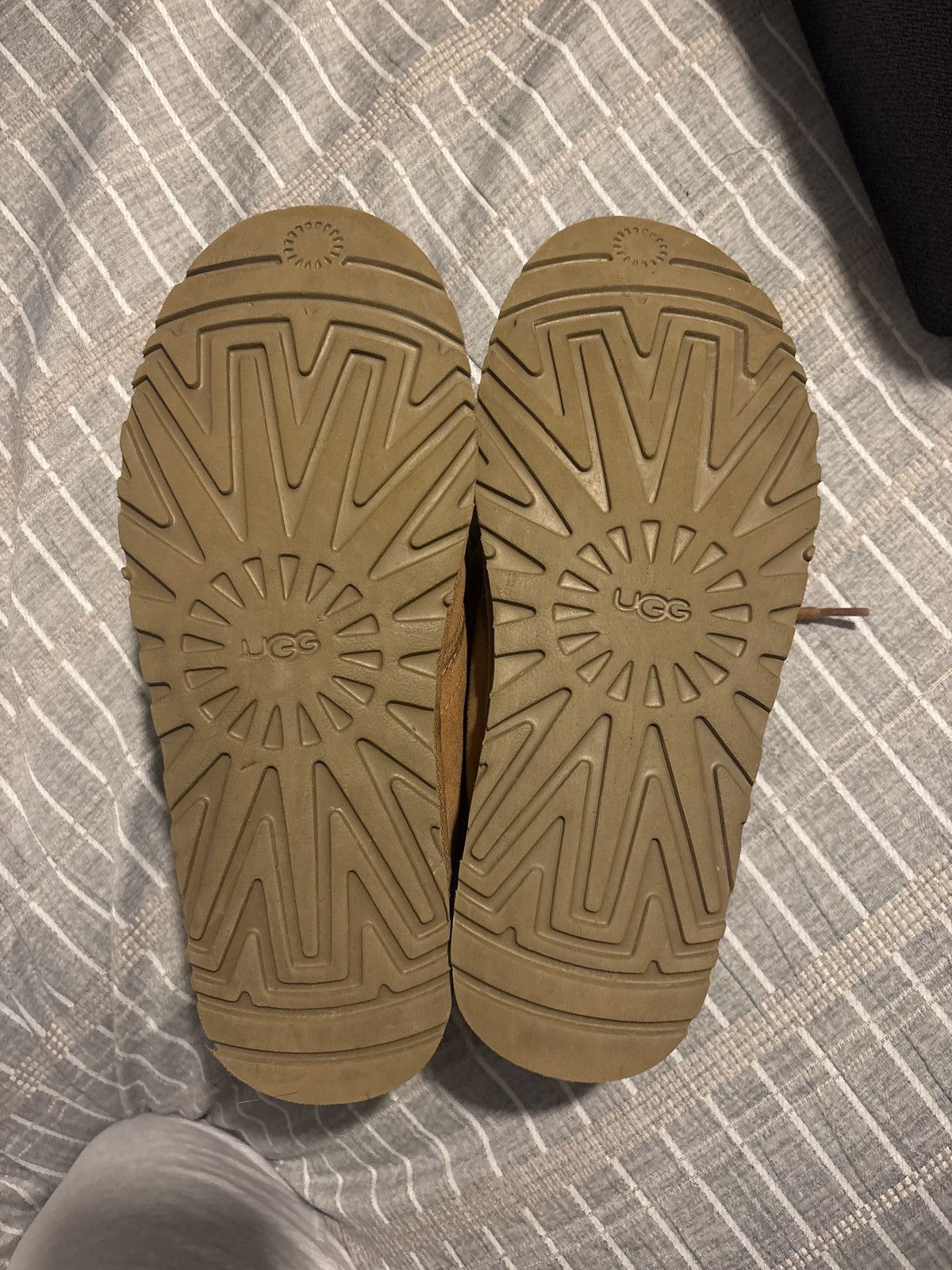 Ugg Mens ugg boots Size US 11 / EU 44 - 4 Thumbnail
