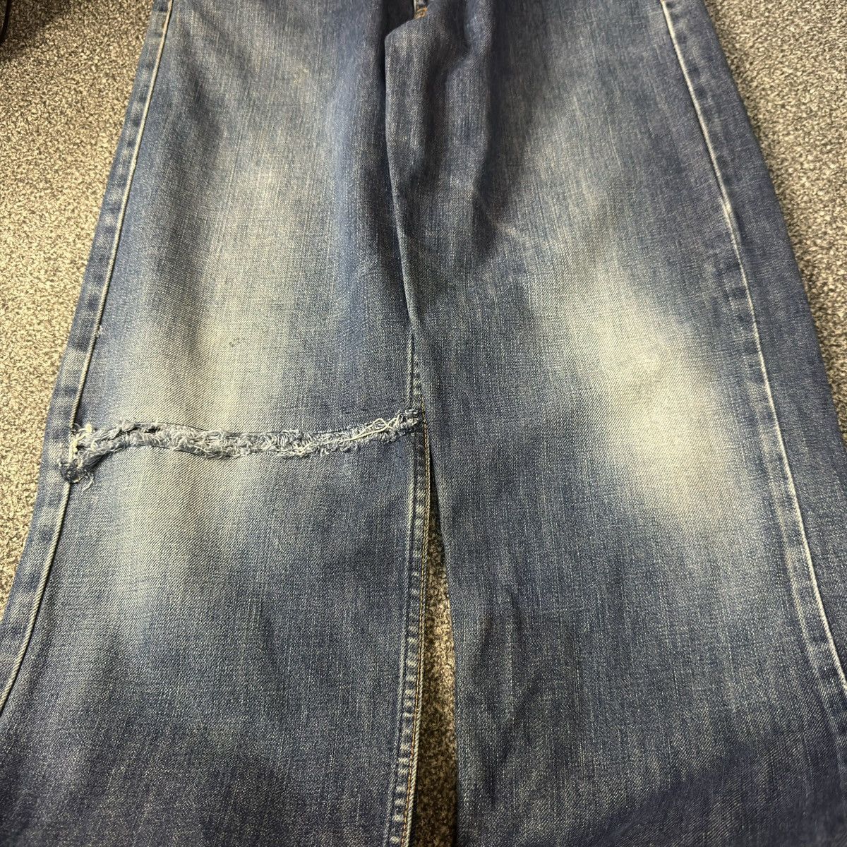 Levi's Vintage Clothing 🔥🇯🇵 Vintage 90s Levis 512 Distressed Flared Baggy Denim Jeans Size US 31 - 6 Thumbnail